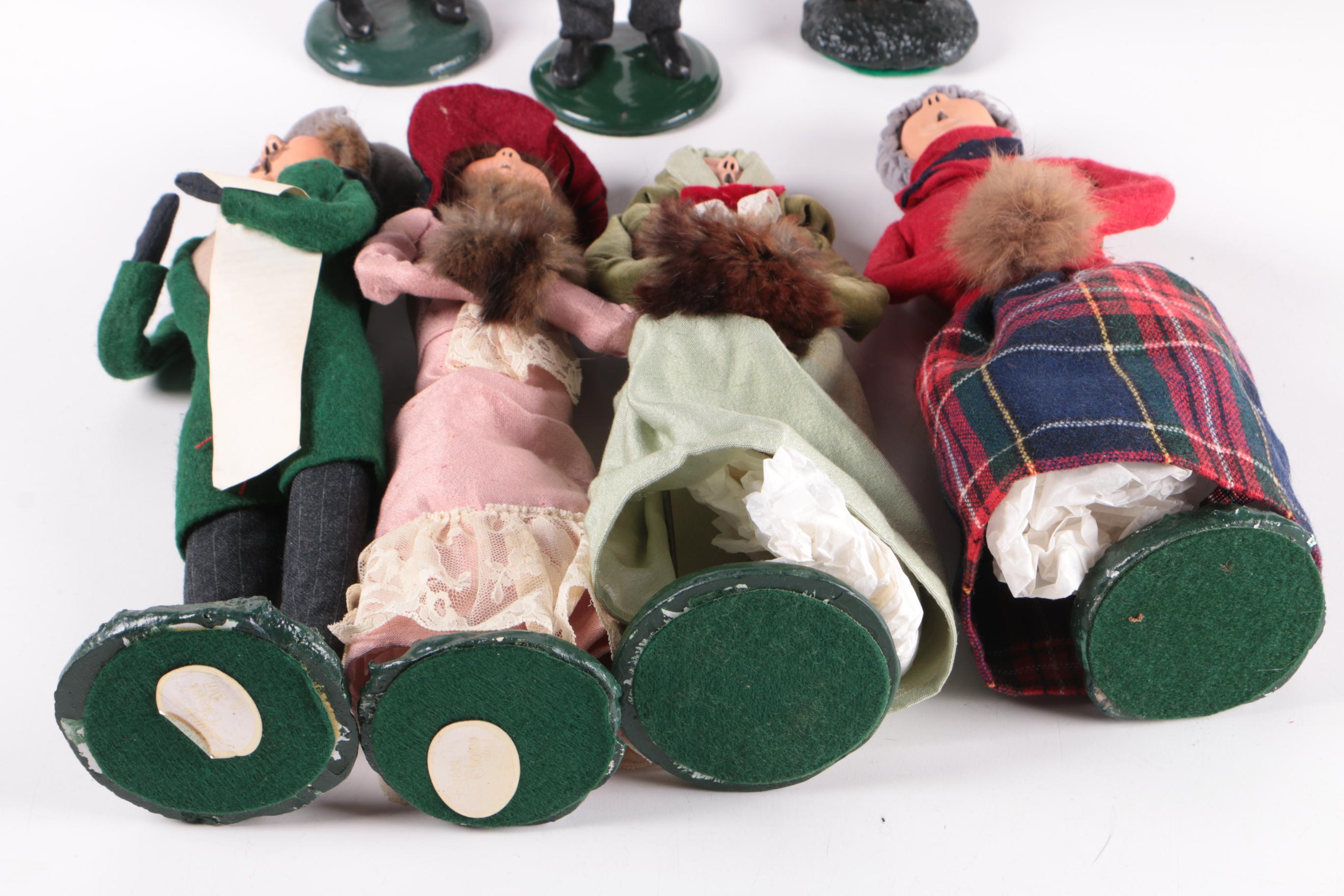 Byers' Choice "The Carolers"