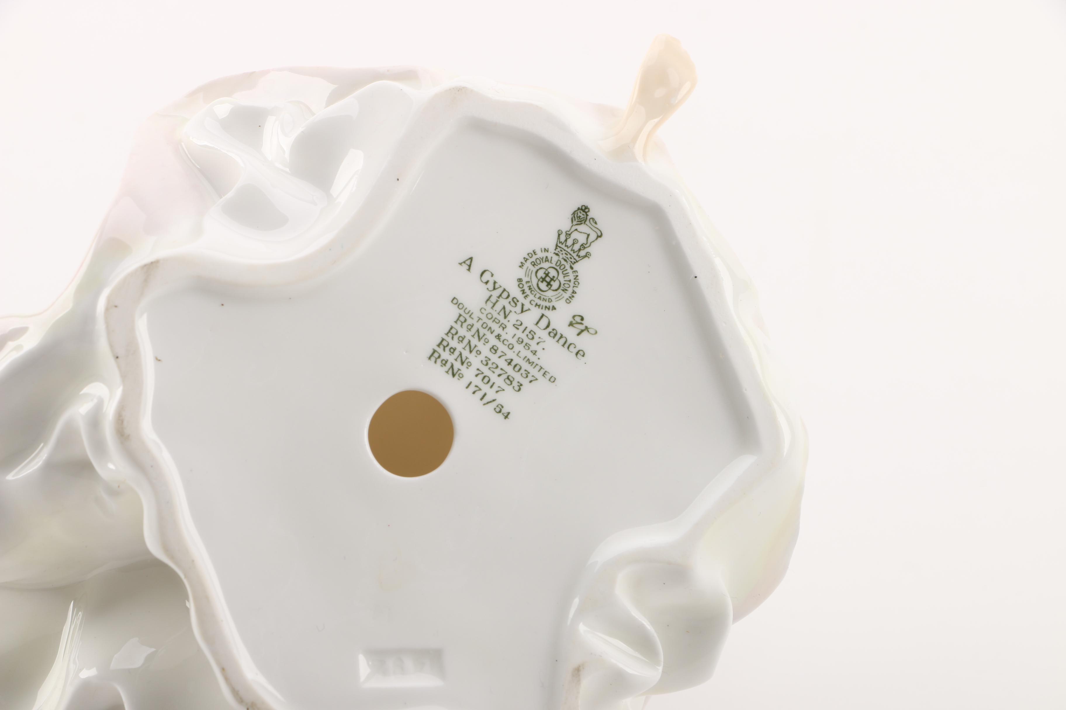 Royal Doulton "A Gypsy Dance" Figurine