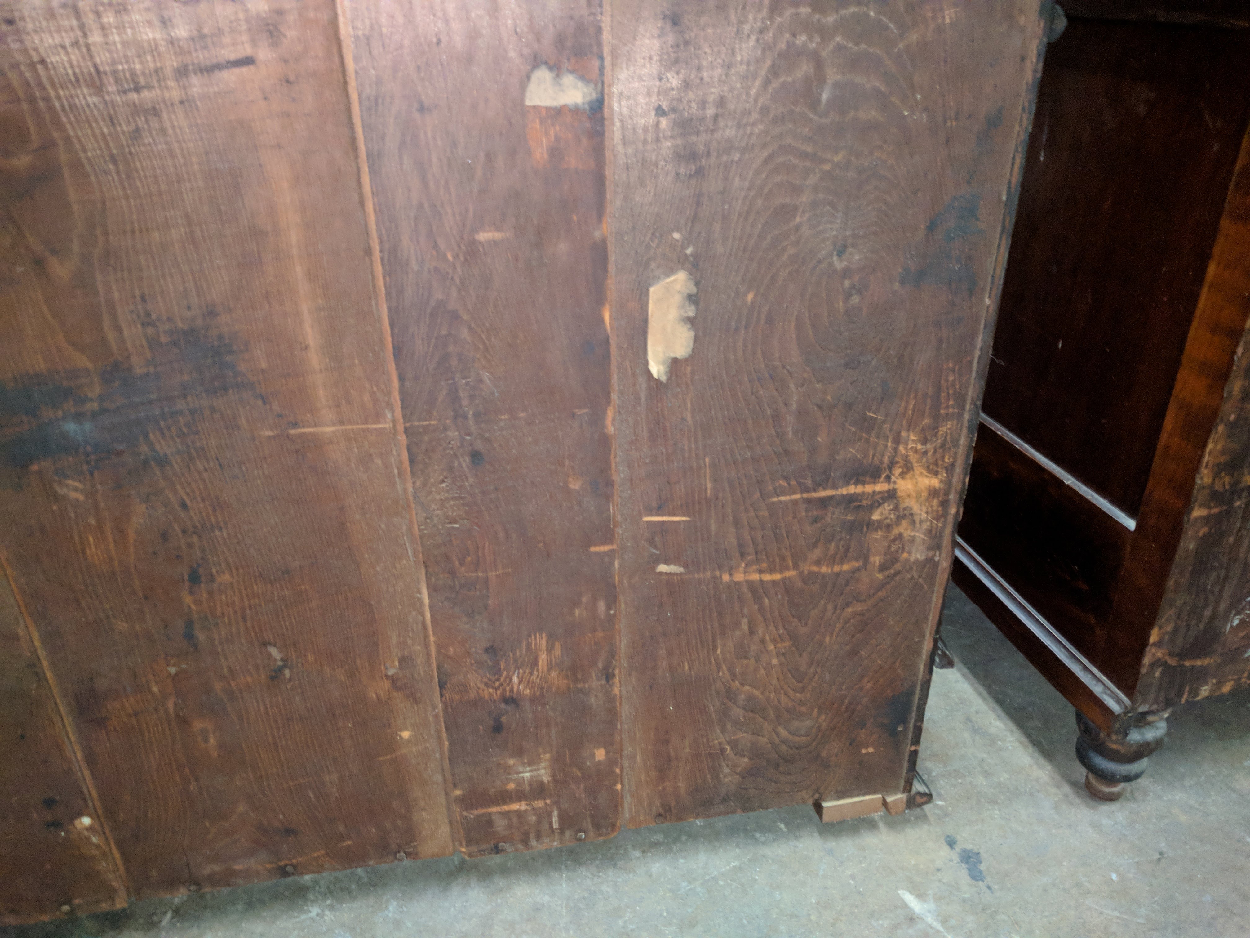 Antique Victorian Walnut Chest of Drawers