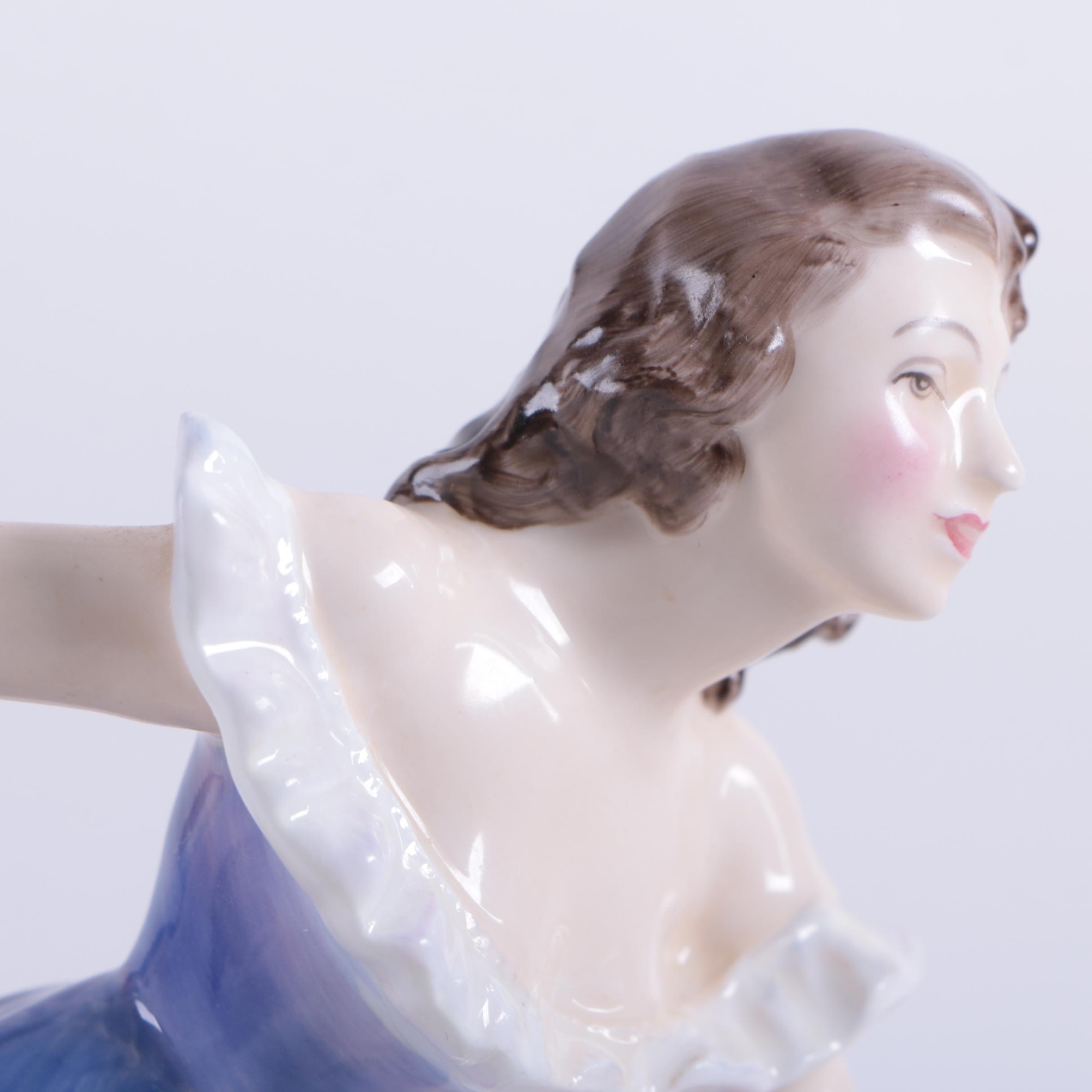 Royal Doulton "A Gypsy Dance" Figurine