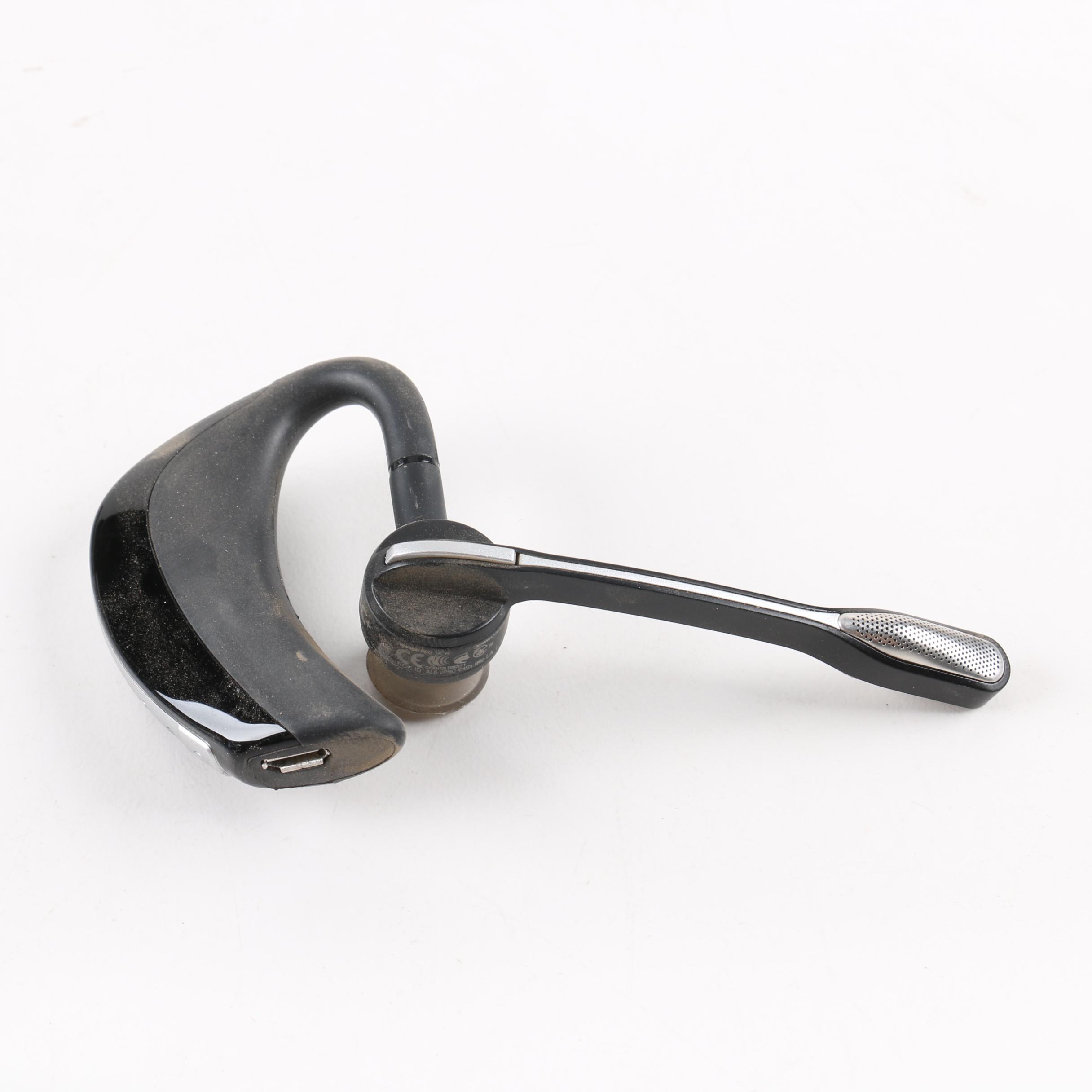 Platronics Voyager PRO UC v2 Bluetooth Wireless Headset