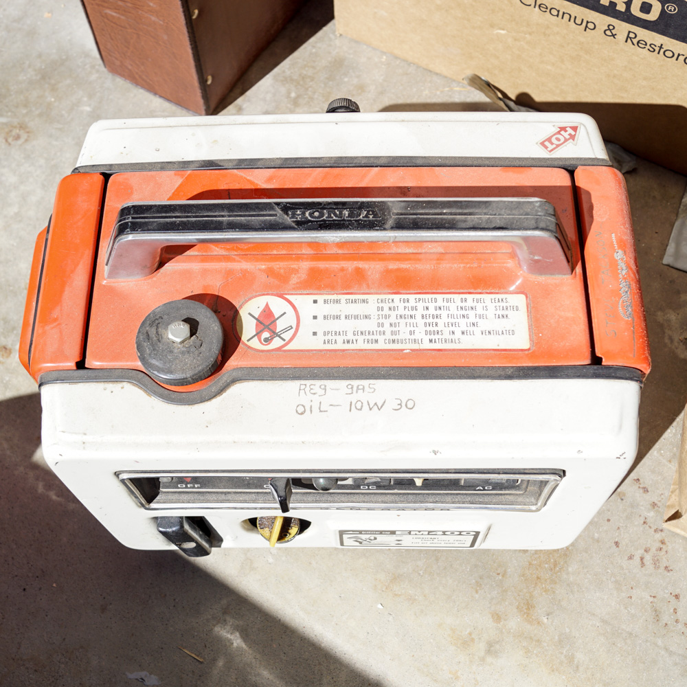 Vintage Honda EM400 Portable Generator