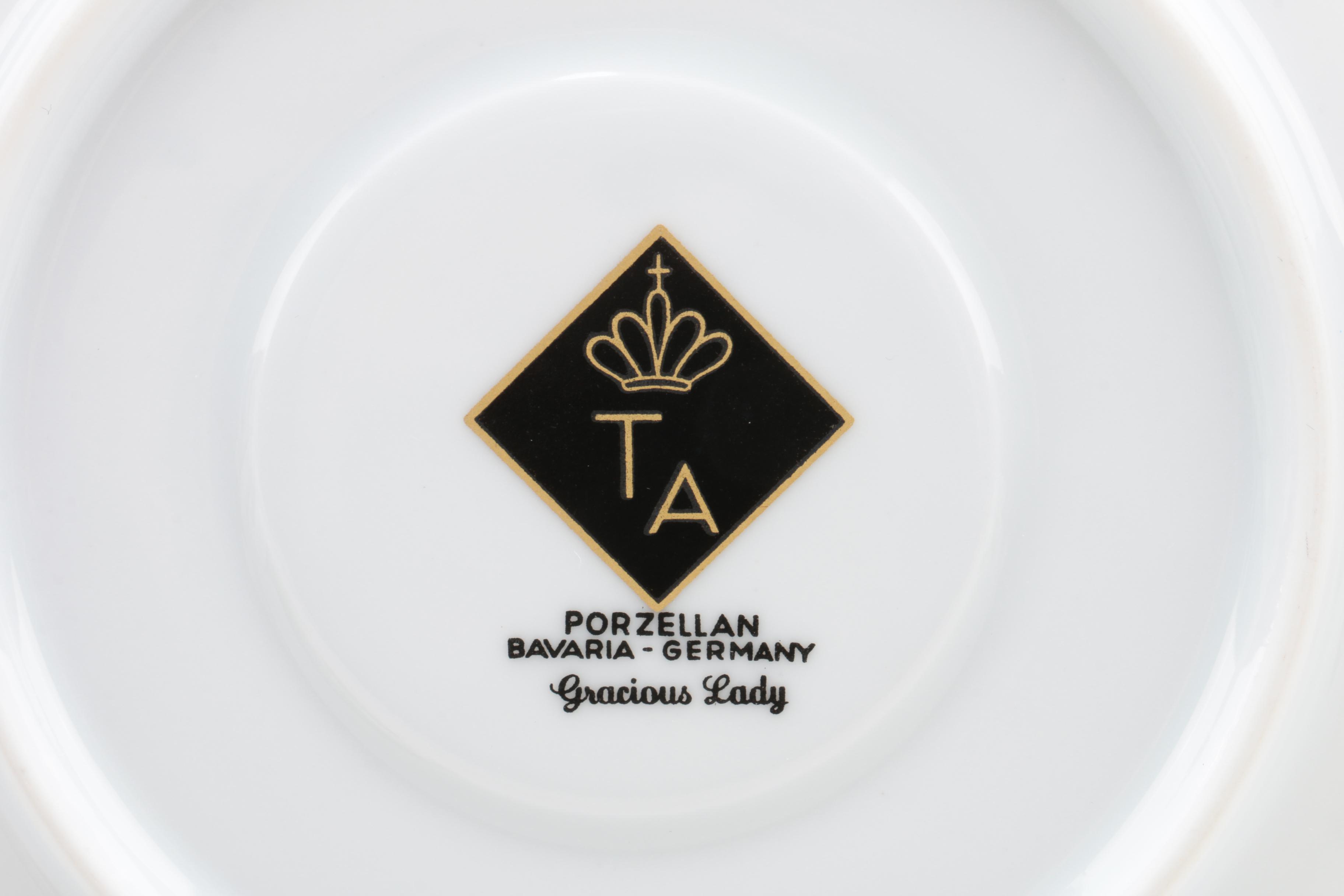 Gerold Porzellan 'Gracious Lady' Porcelain Teacups and Saucers