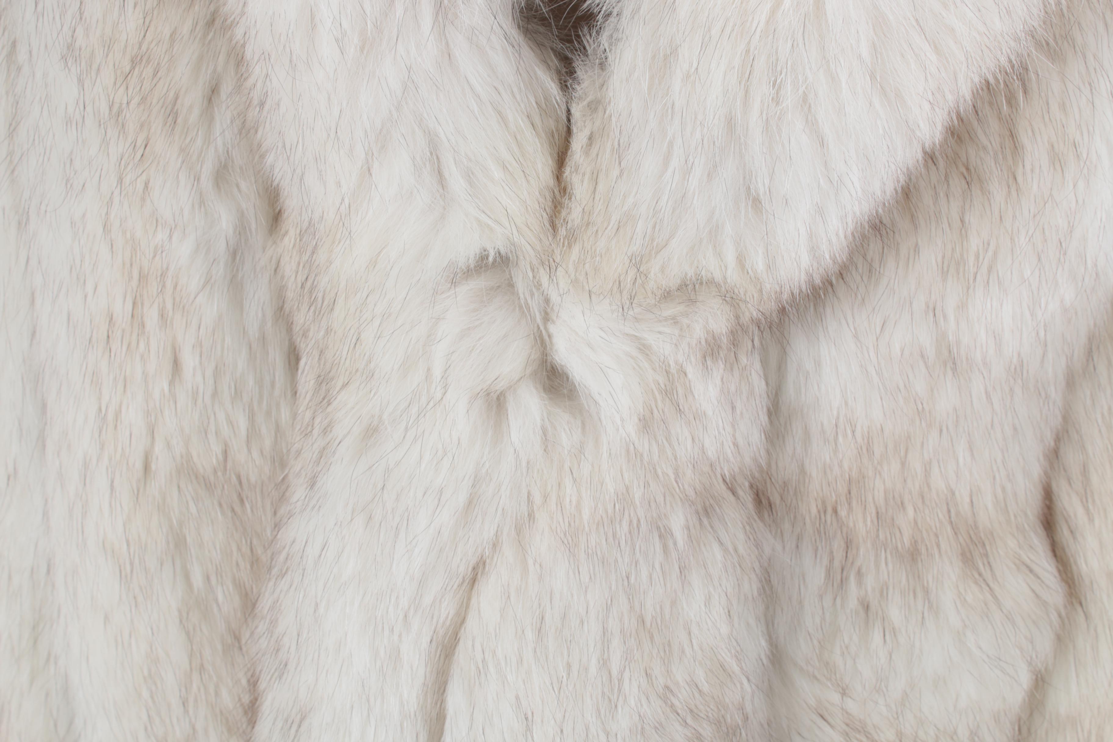 Women's Vintage Saga Fox Arctic Fox Fur Coat