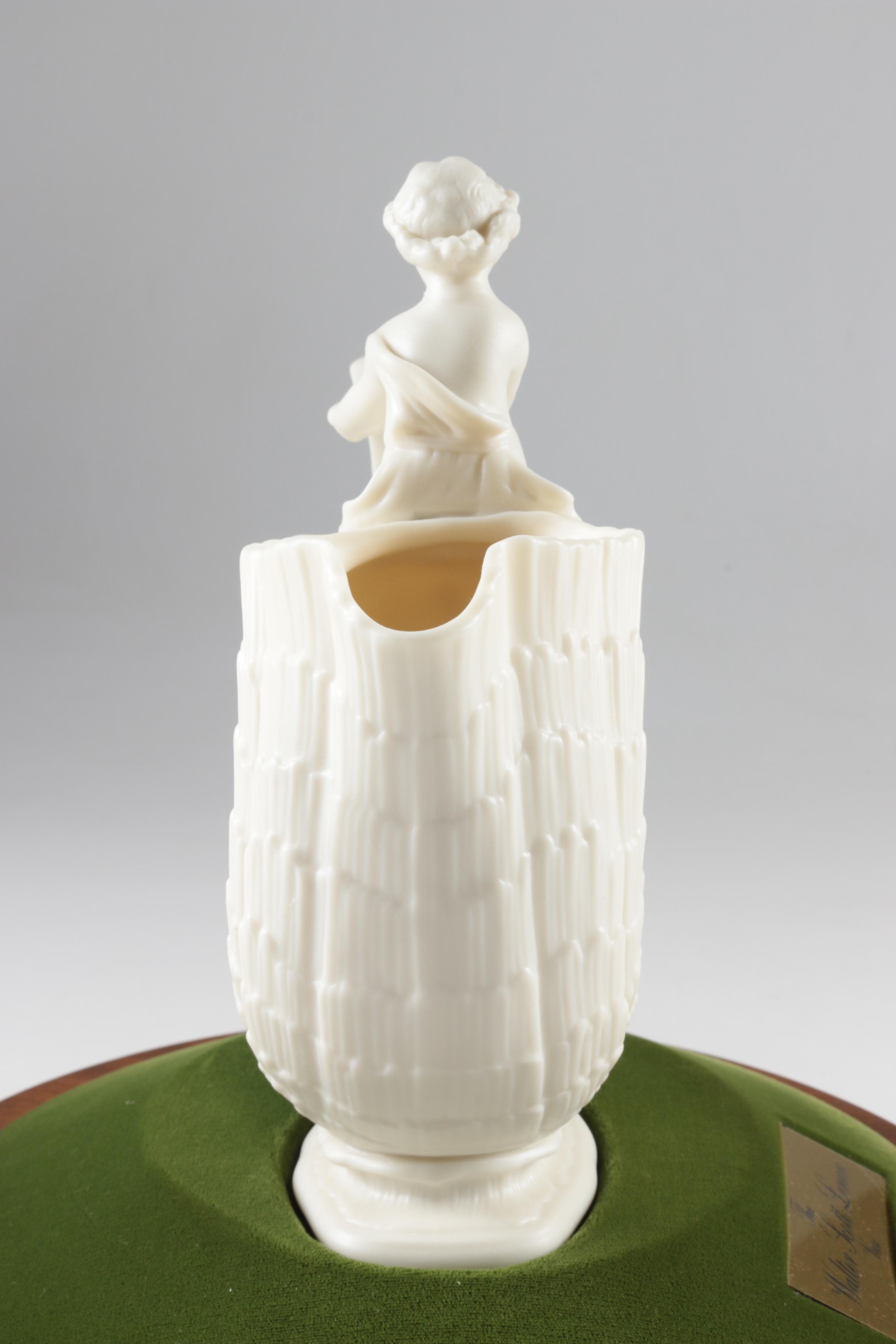 Limited Edition Lenox Walter Scott Reproduction Vase