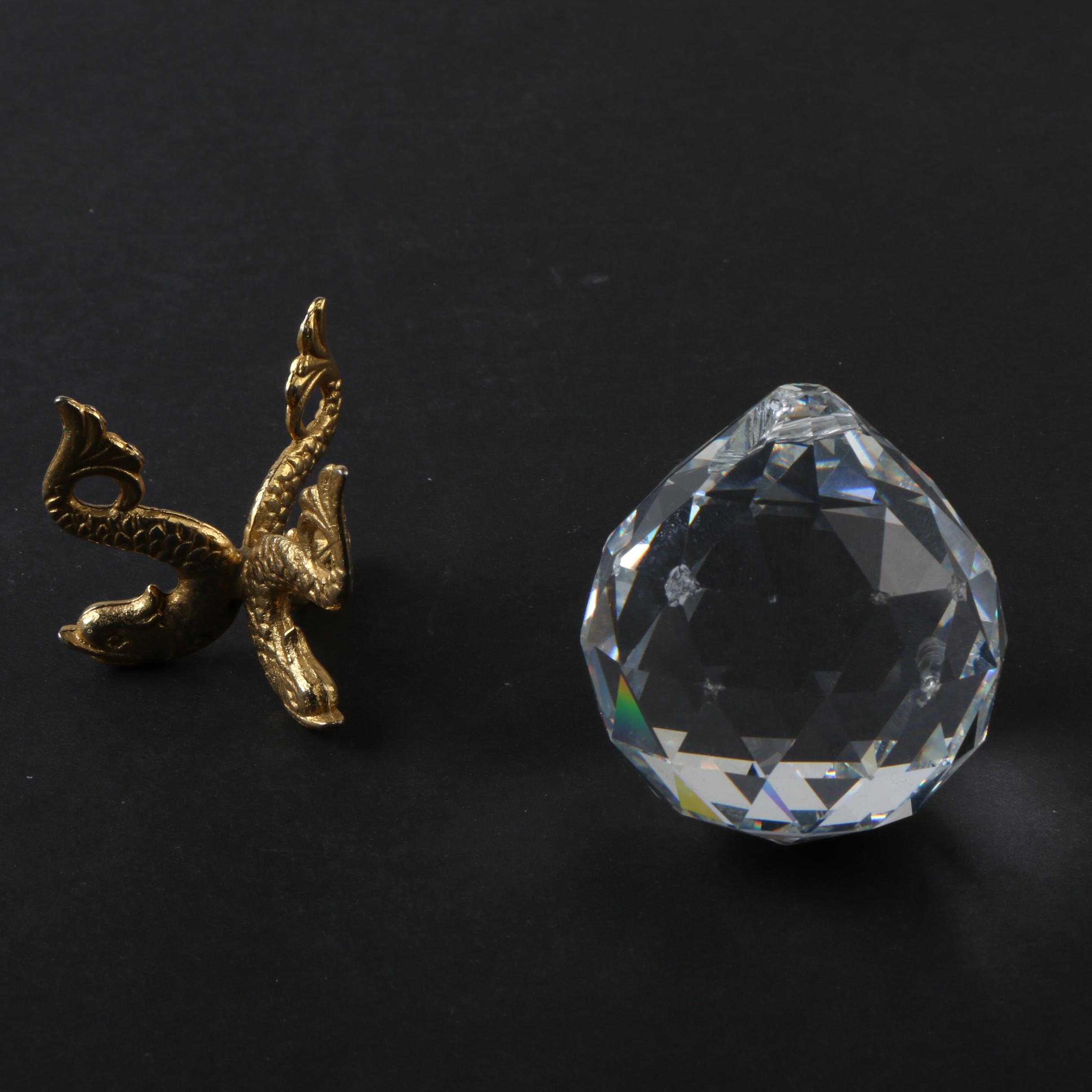 Spherical Glass Decor and Brass Stand