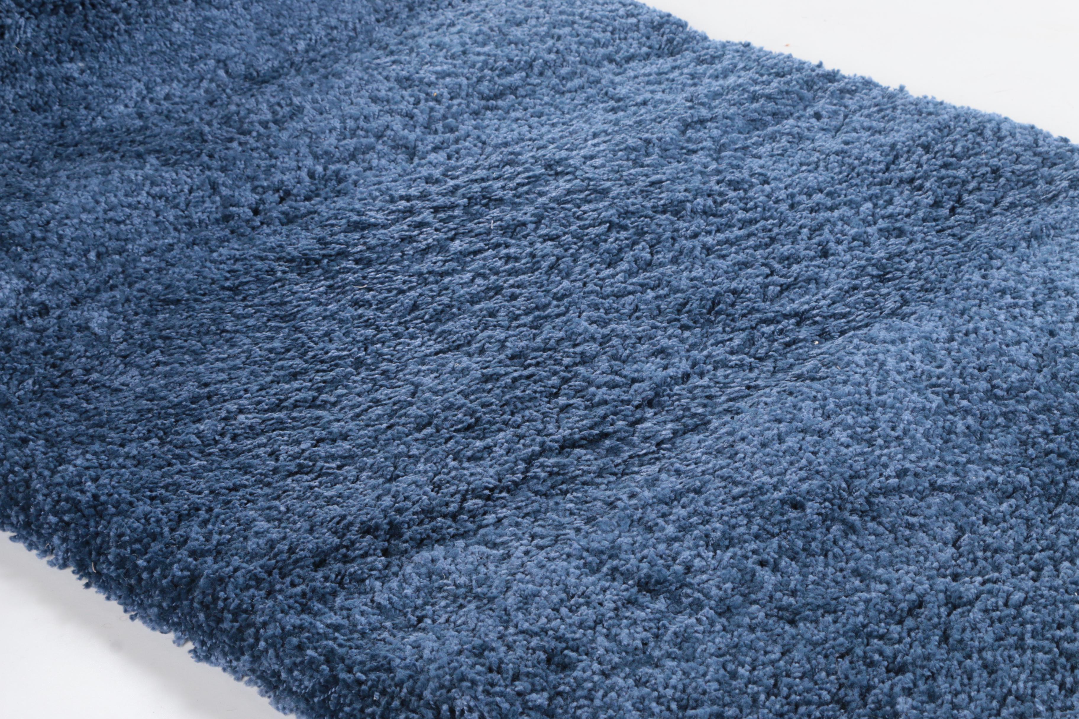 Power-Loomed Safavieh Milan Collection Shag Rug