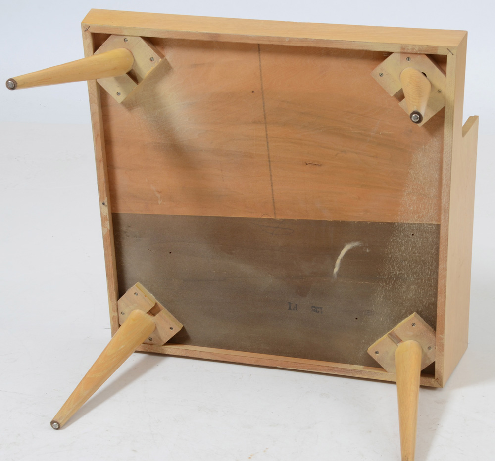 Mid Century Modern Corner Table