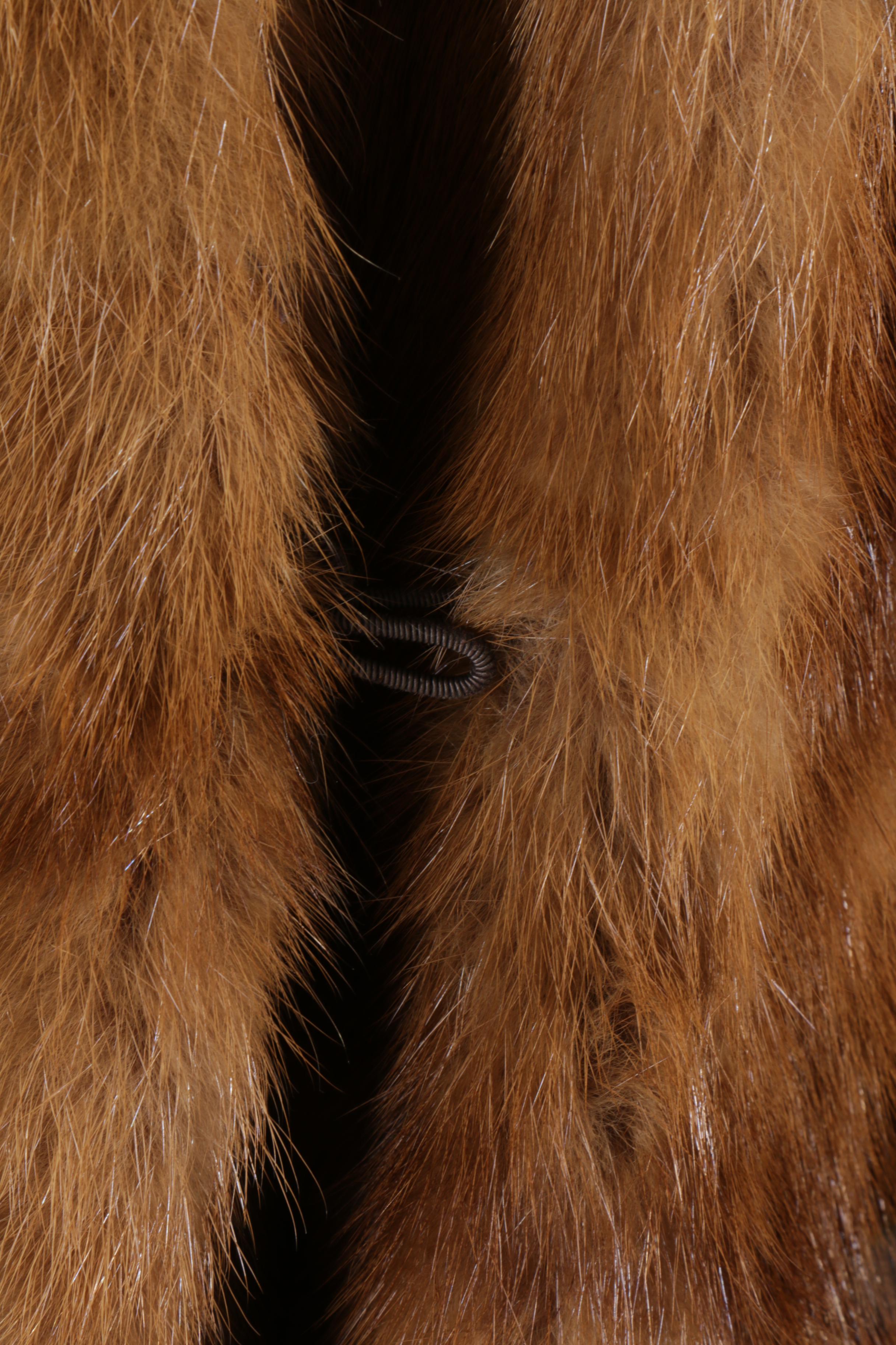 Women's Dyed Muskrat Fur Coat