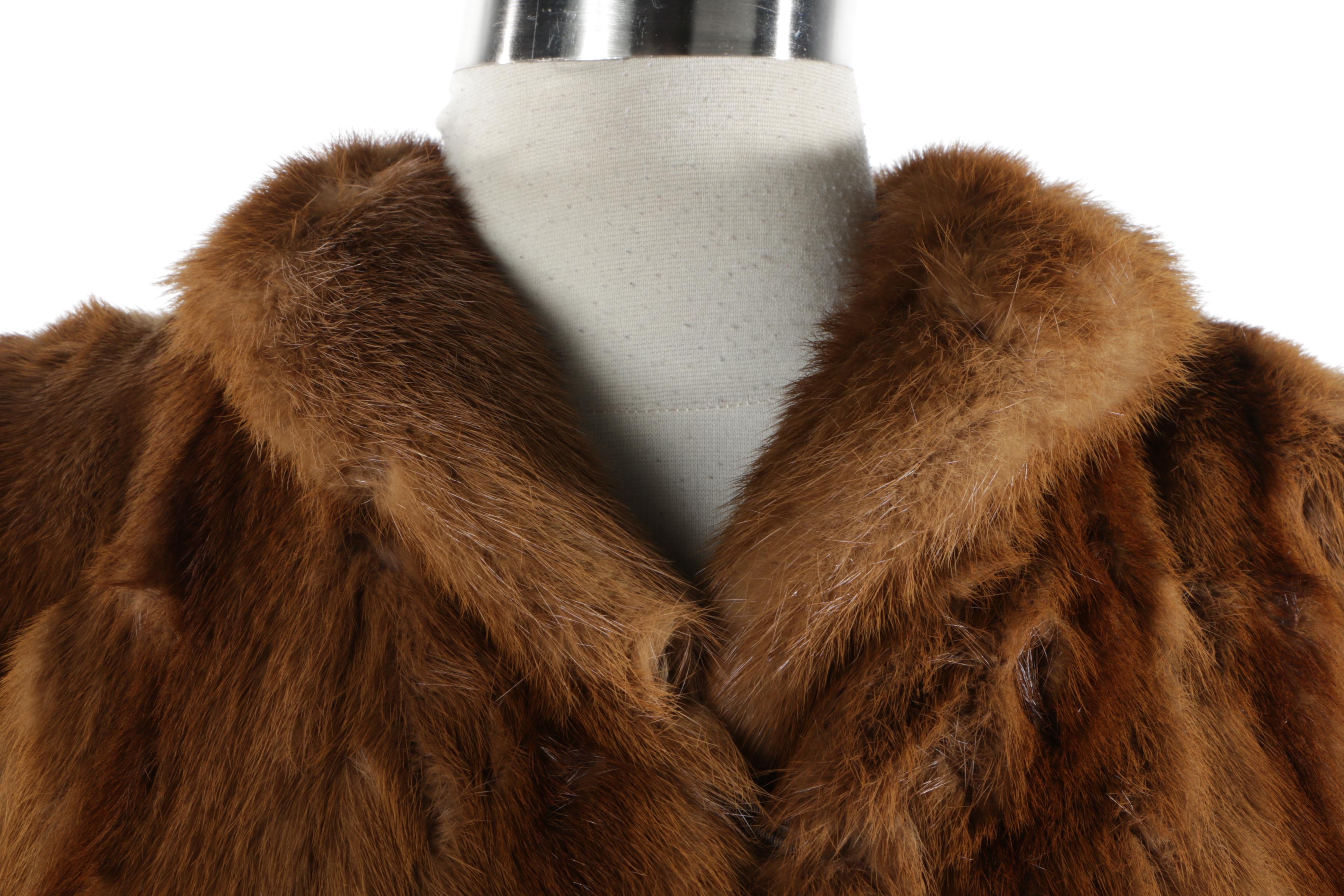 Women's Dyed Muskrat Fur Coat