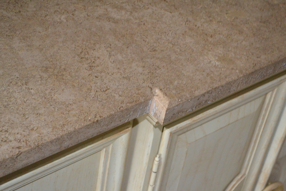 Art Deco Style Dresser with Mirror by Thomasville