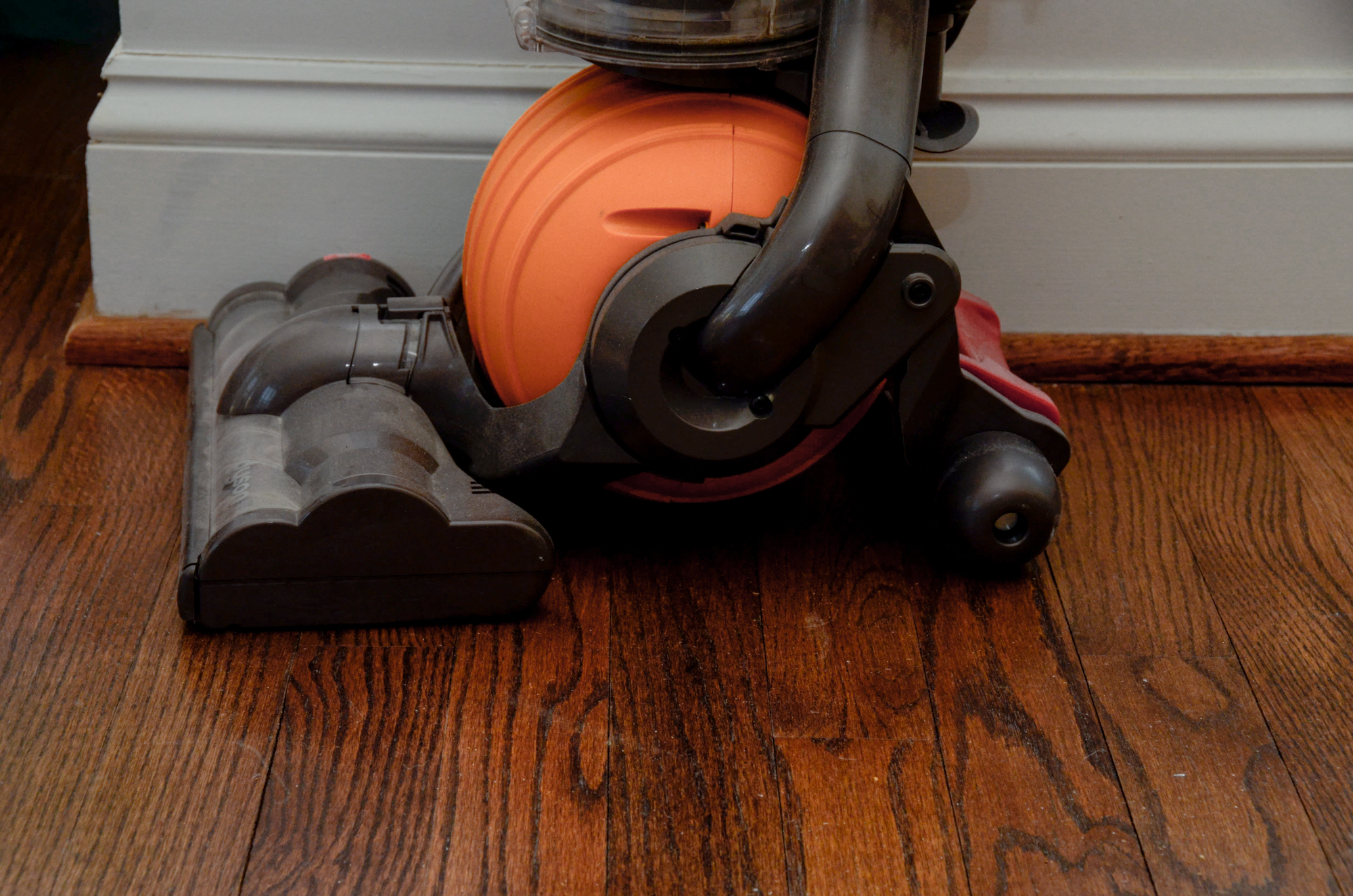 Dyson DC24 Upright Ball Vacuum Cleaner