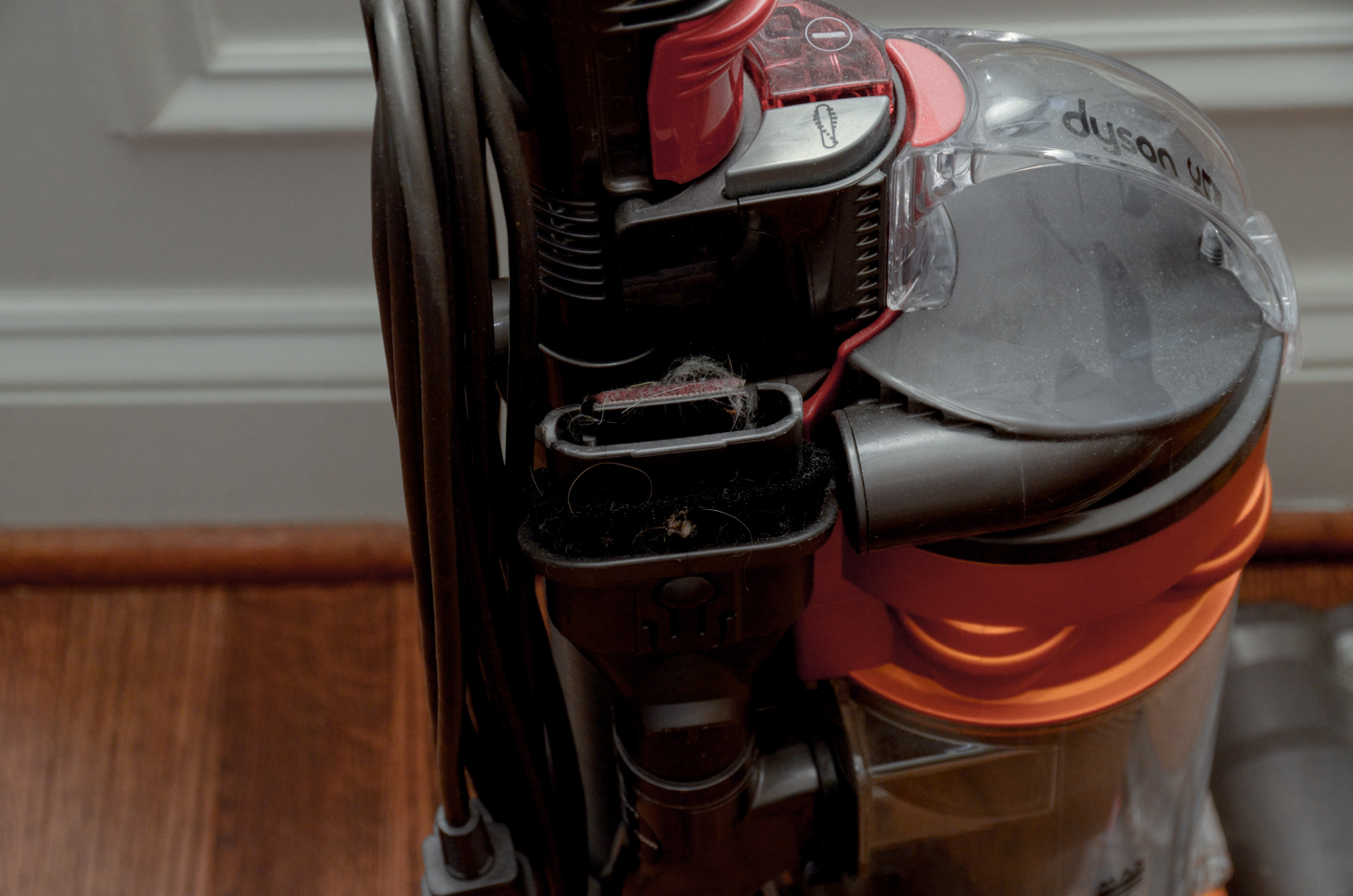 Dyson DC24 Upright Ball Vacuum Cleaner