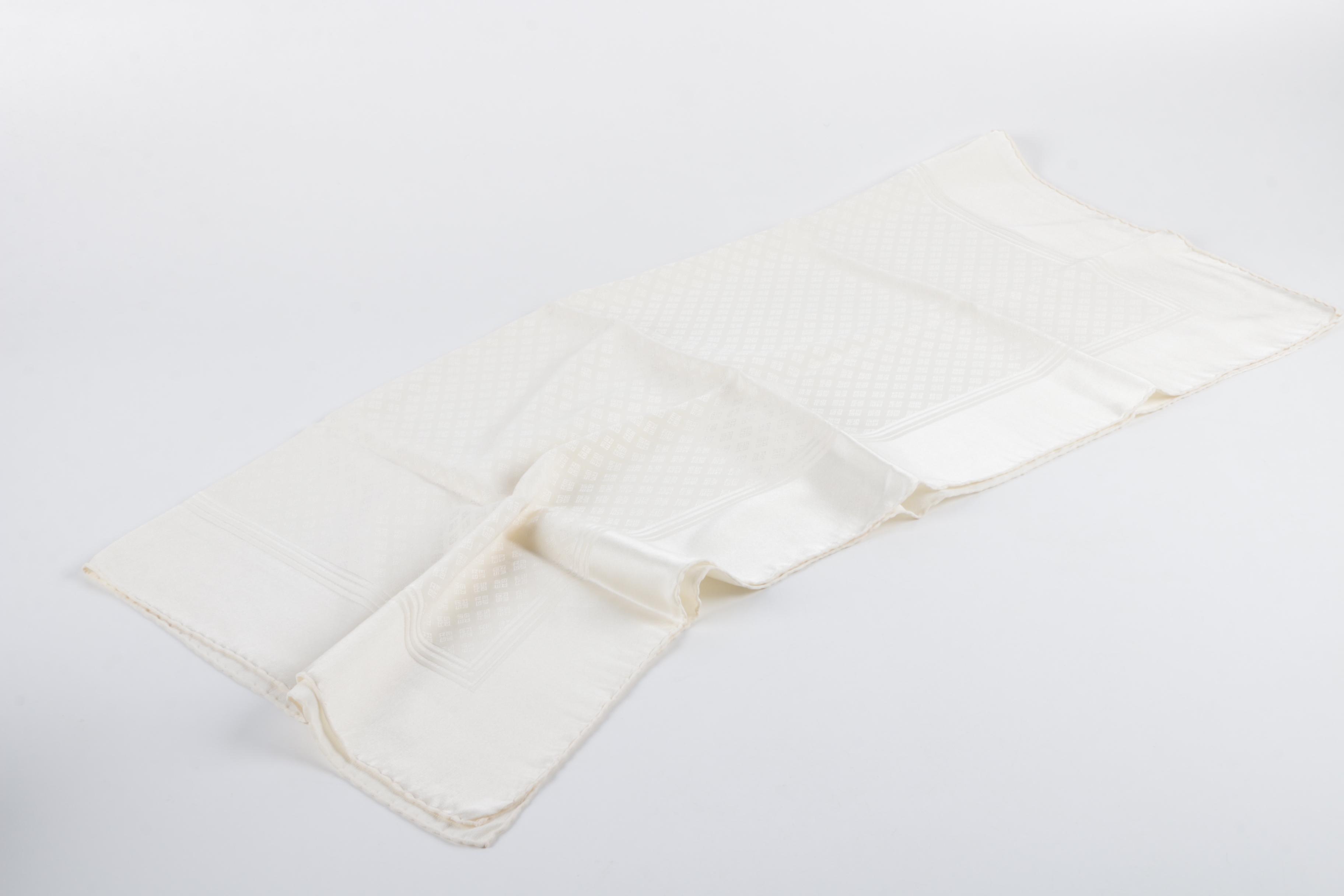 Women's Fashion Scarves including Longchamp, Tommy Hilfiger and Nicole Miller