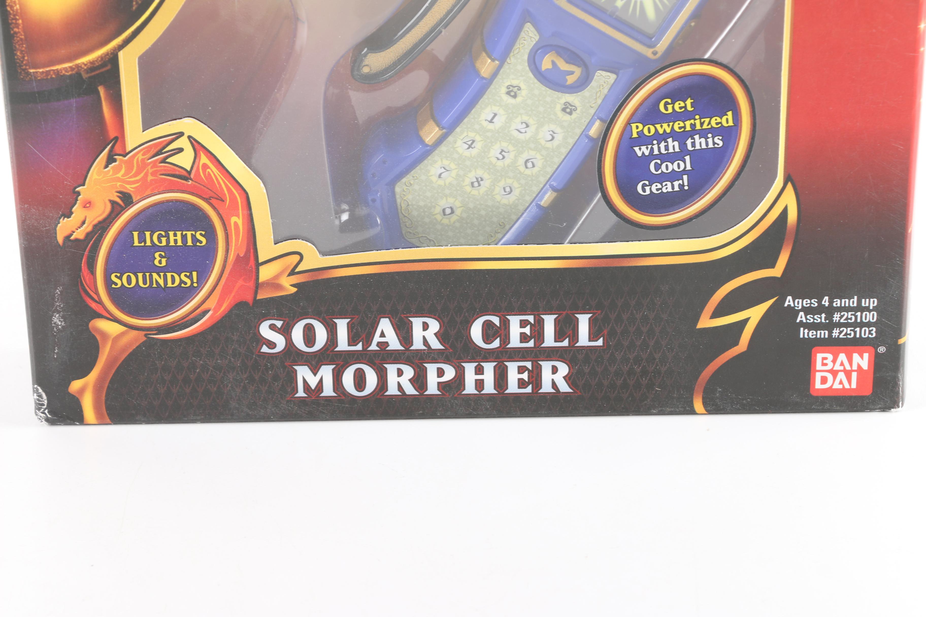 Bandai "Power Rangers Mystic Force" Morpher Toys
