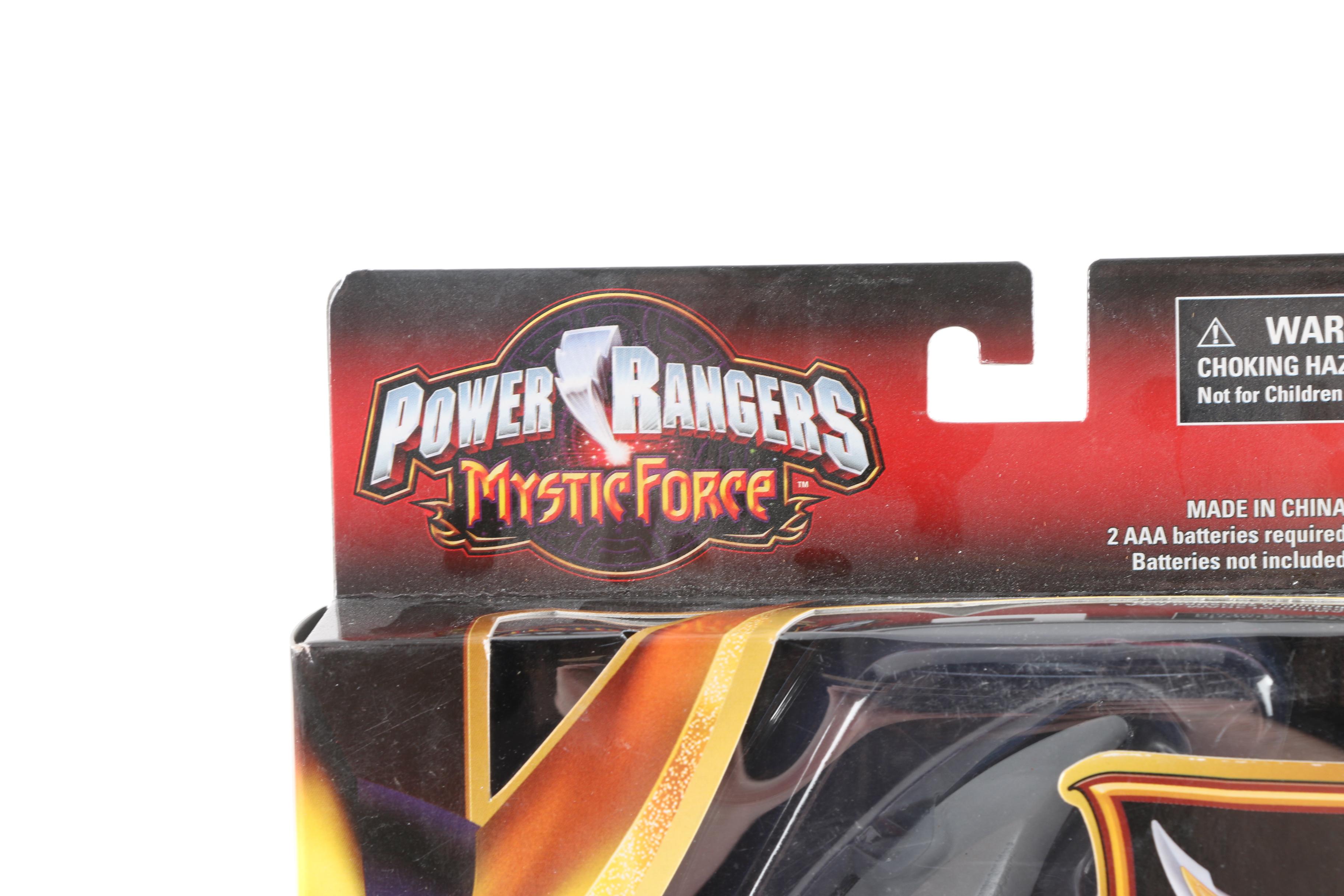 Bandai "Power Rangers Mystic Force" Morpher Toys