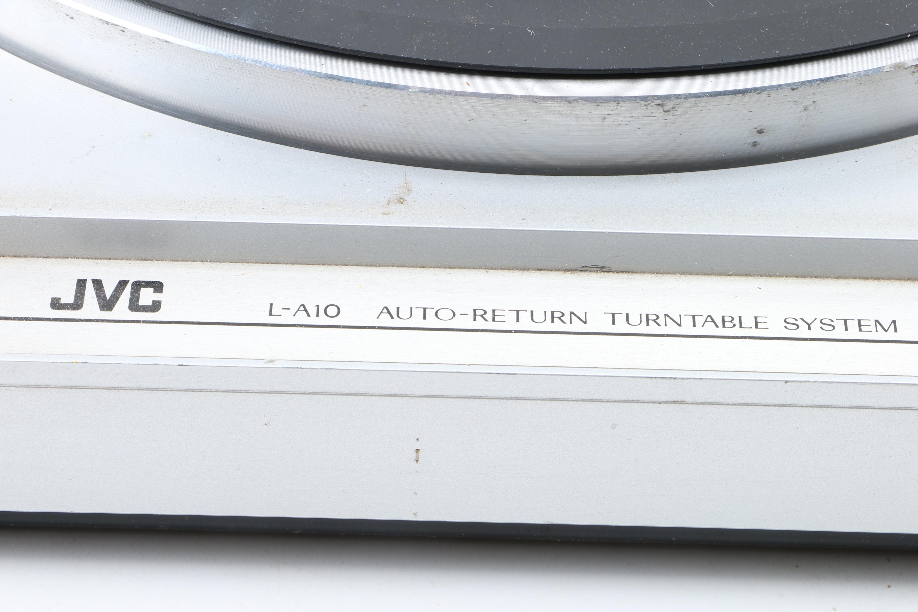 Vintage JVC L-A10 Auto-Return Turntable