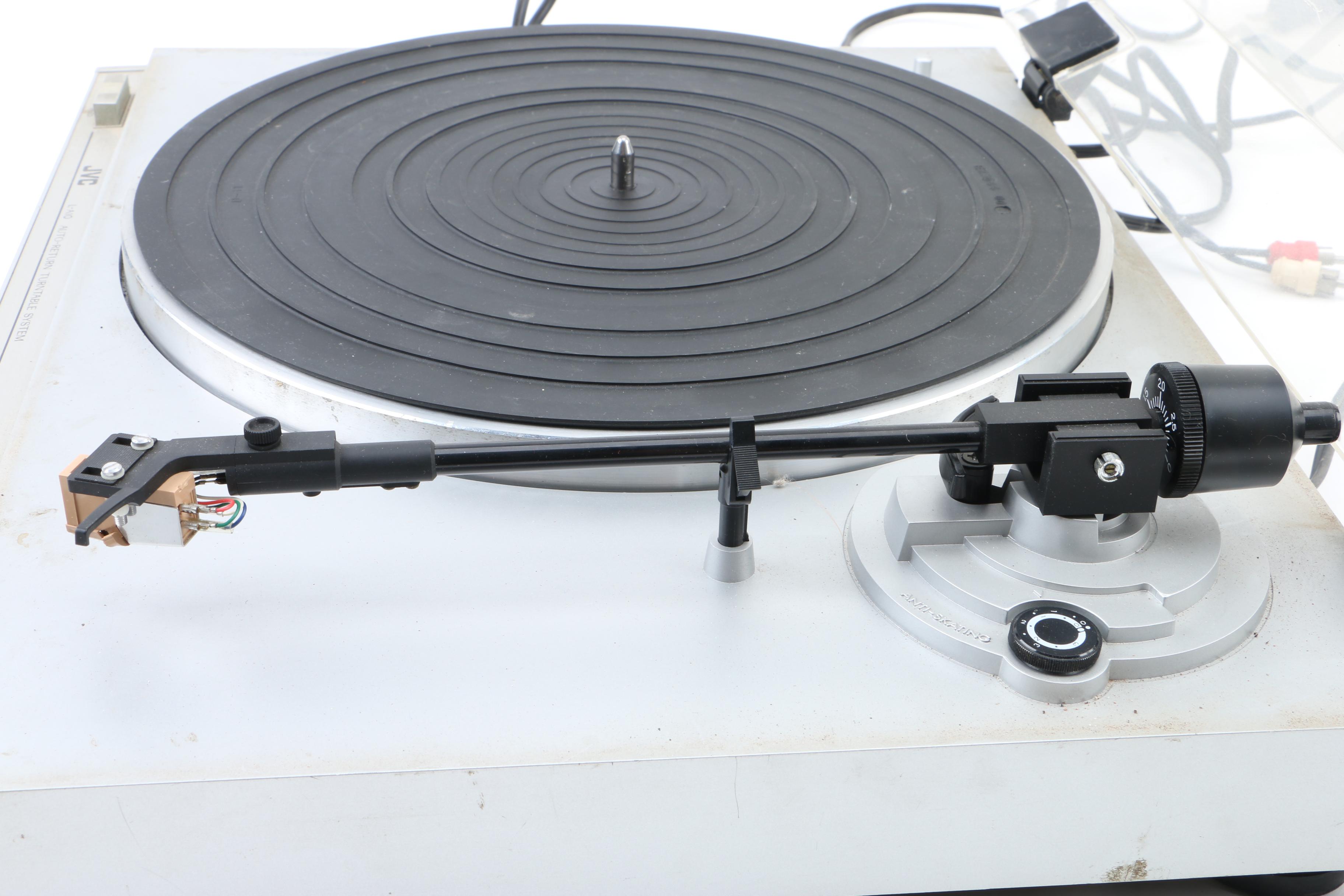 Vintage JVC L-A10 Auto-Return Turntable