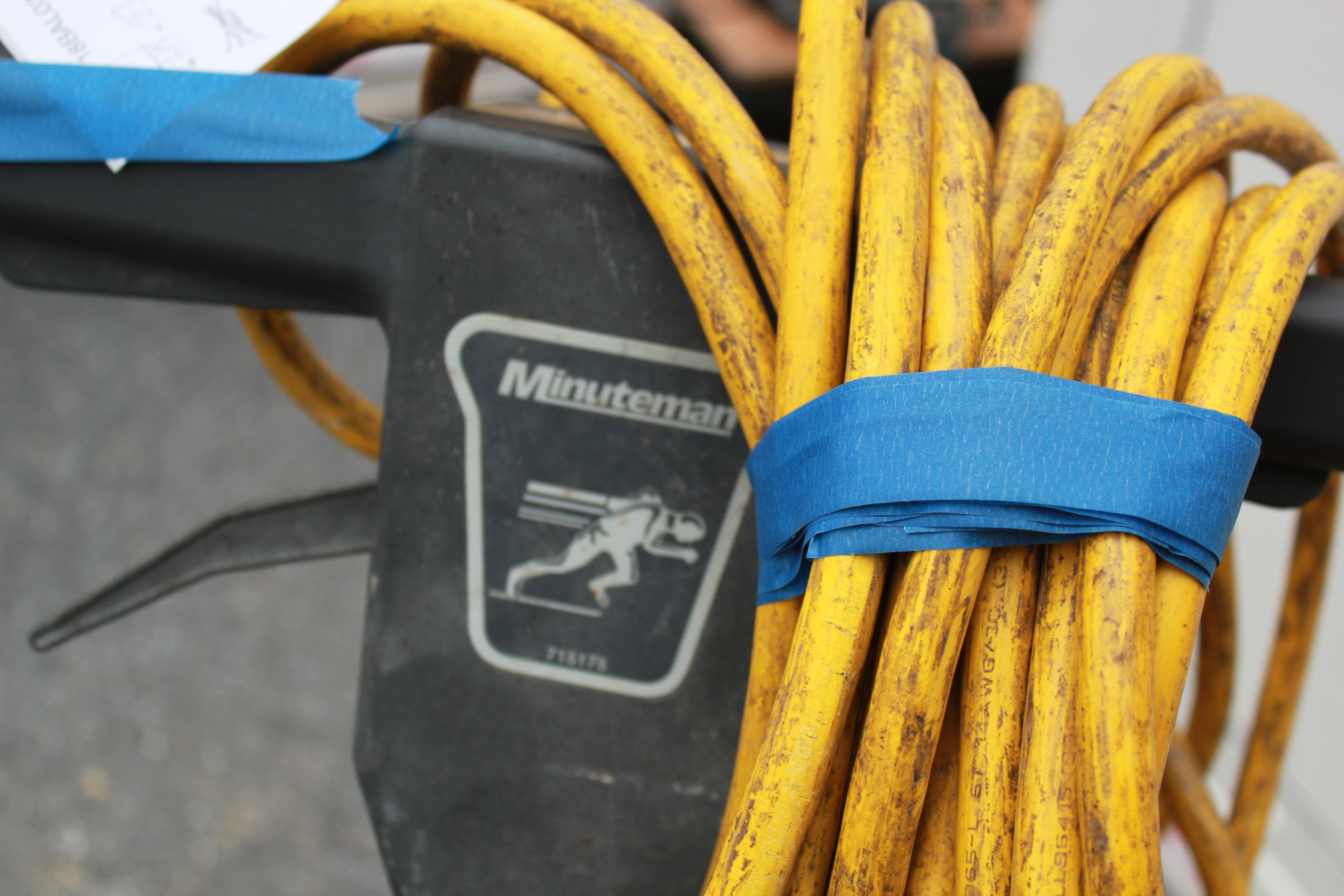 Minuteman 20 Inch 1.5 HP Front Runner Floor Buffer Model FR20115