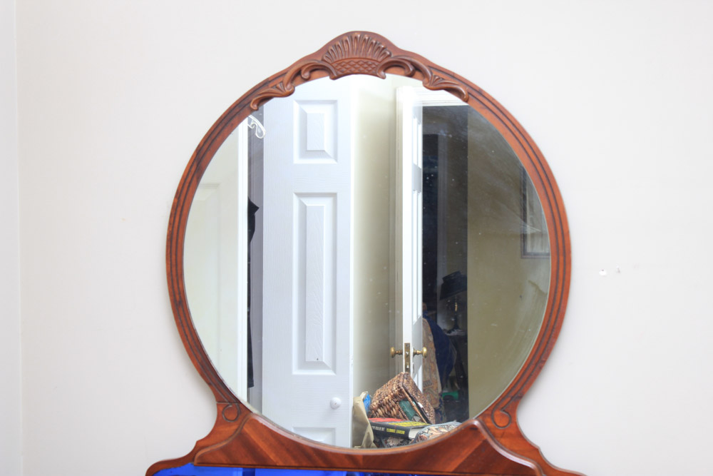 Vintage Art Deco Dresser with Mirror