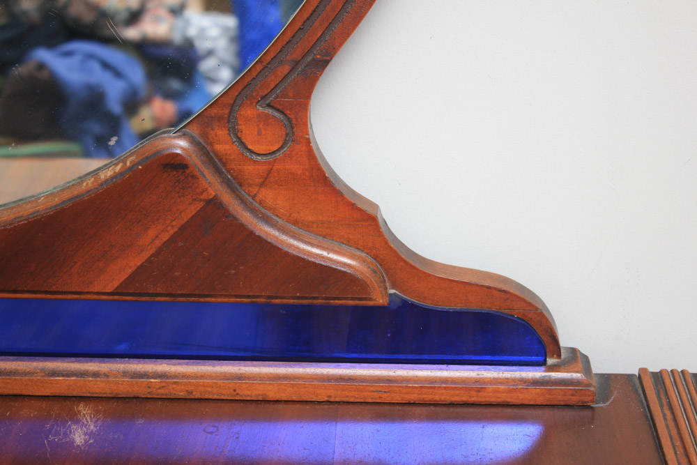 Vintage Art Deco Dresser with Mirror