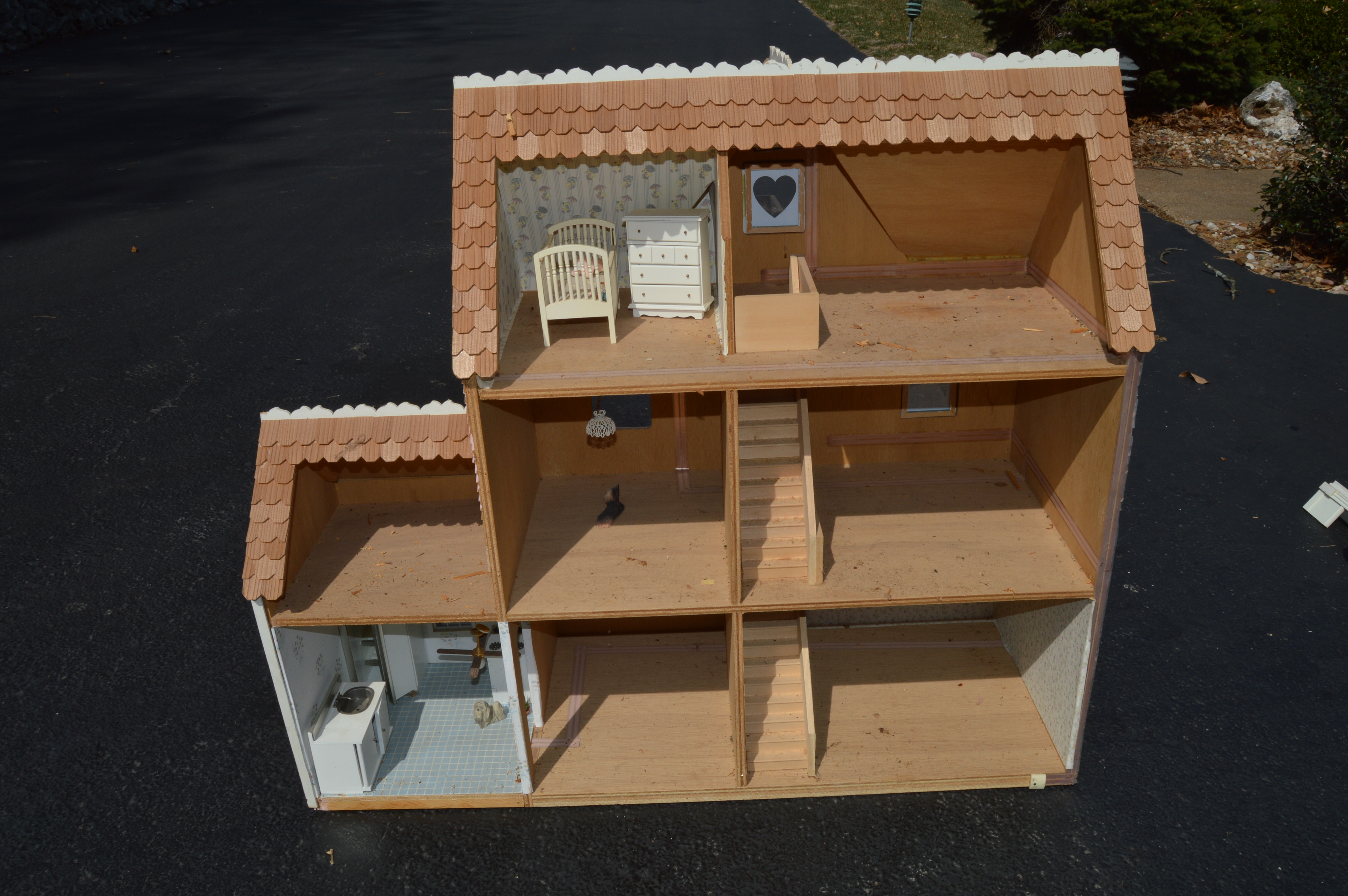 Vintage Pink Farmhouse Dollhouse and Gazebo