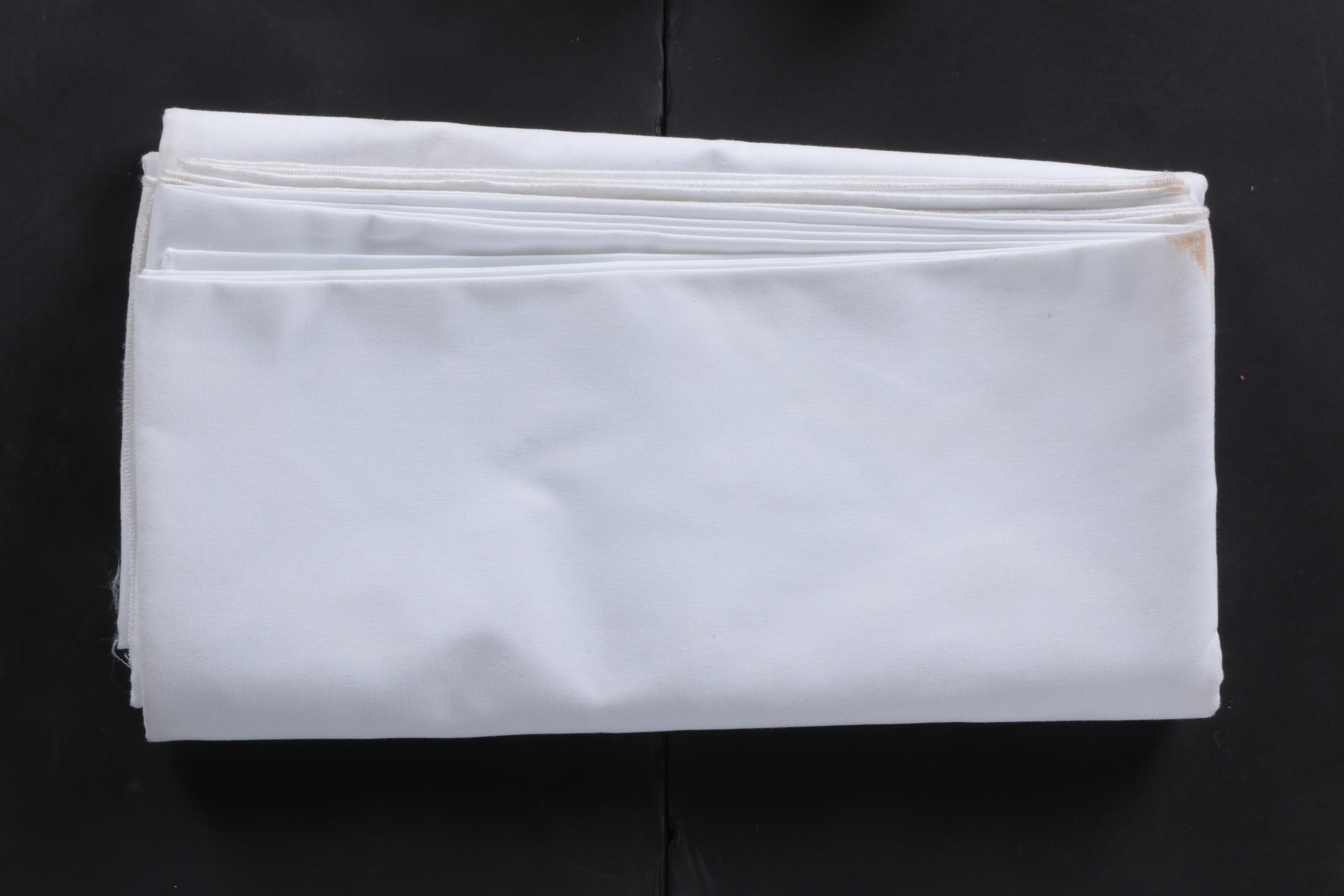 White Cotton Tablecloths and Napkins