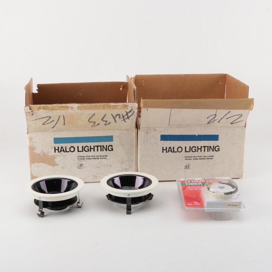 Set of Outdoor Halo Lighting Fixtures and Timer