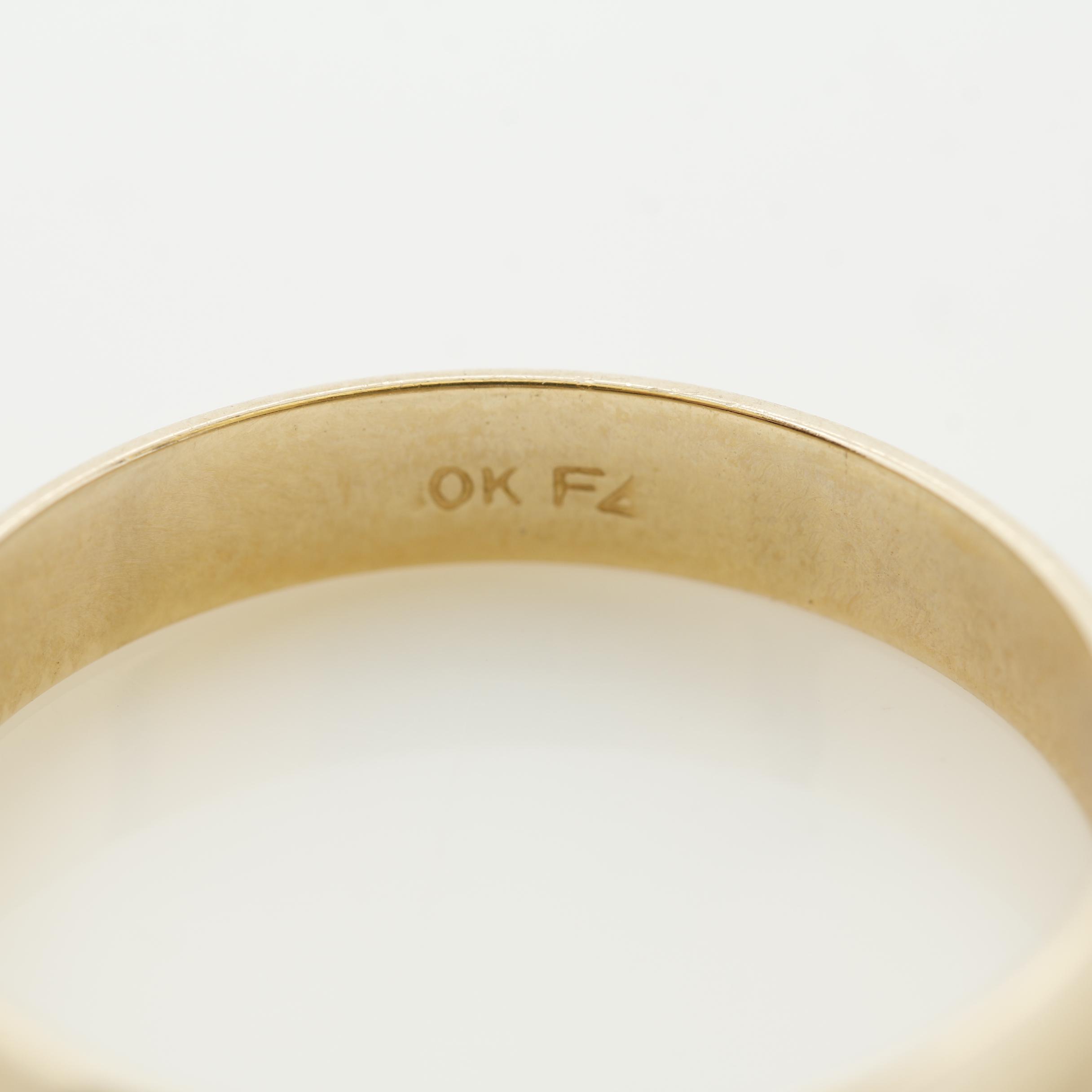10K Yellow Gold Ring