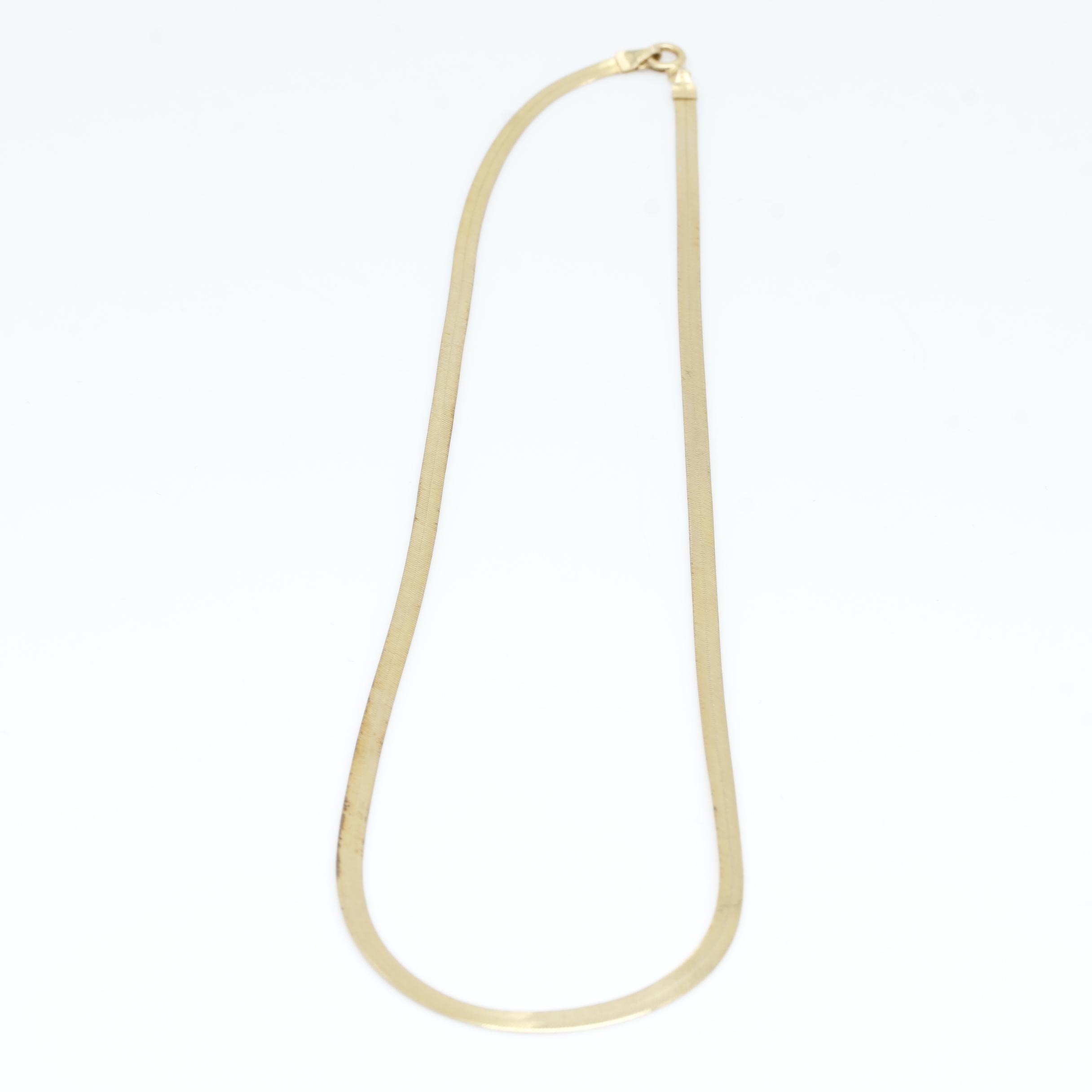 14K Yellow Gold Herringbone Chain Necklace