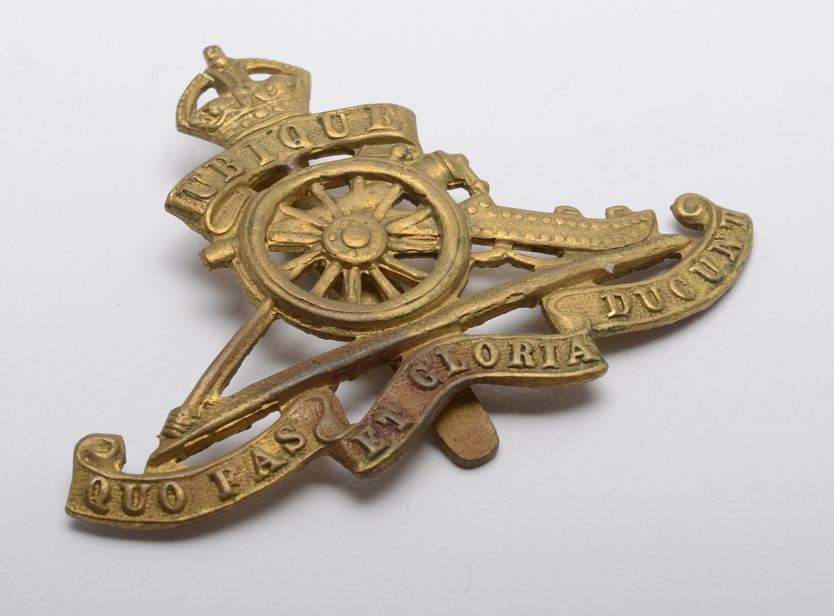 Vintage British Military Cap Badges