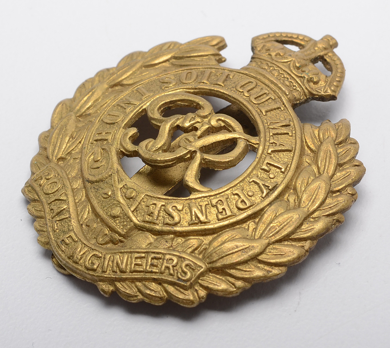 Vintage British Military Cap Badges