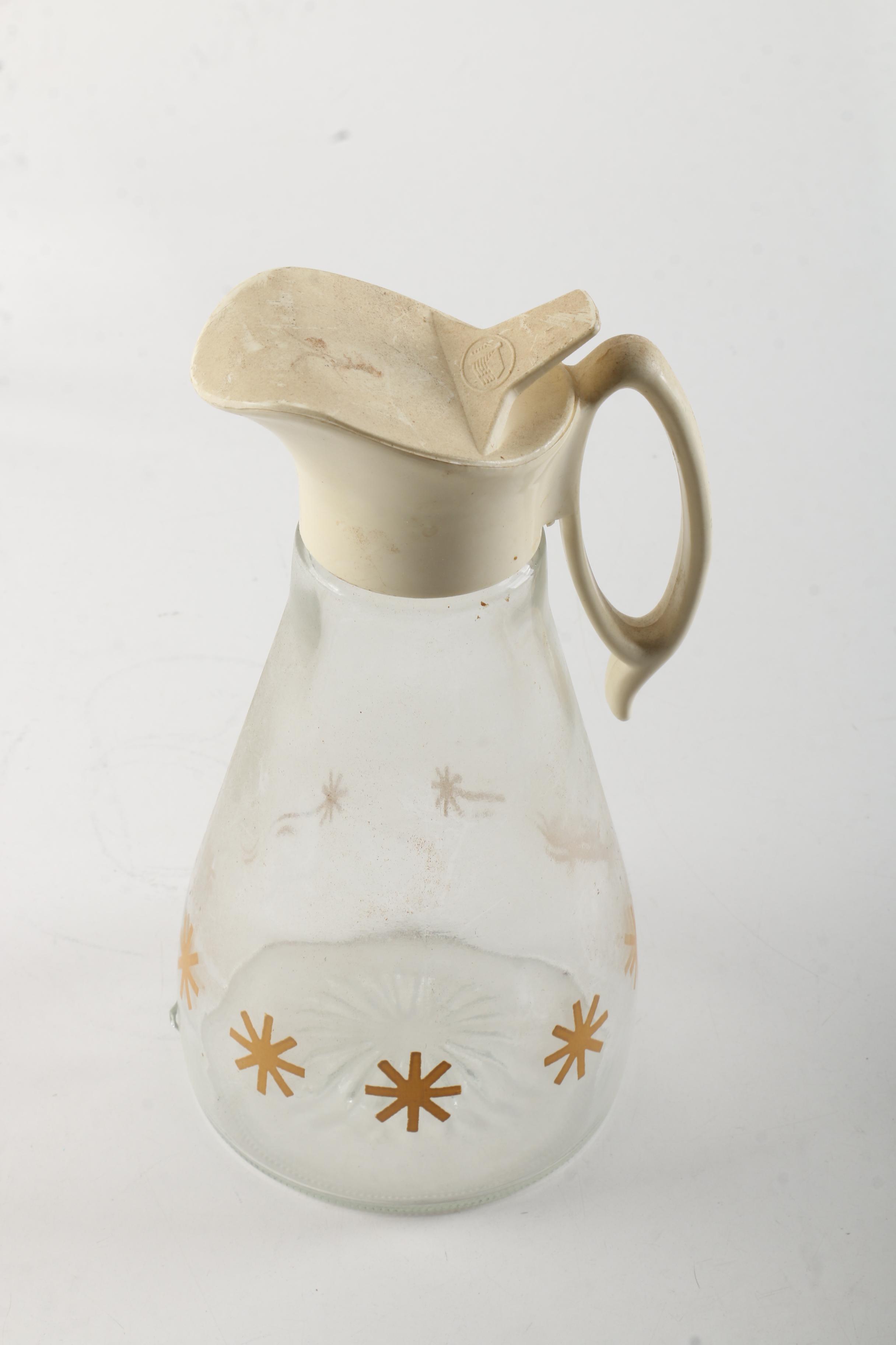 Vintage Glass Bakeware and Serveware Featuring Pyrex and Mid Century Log Cabin