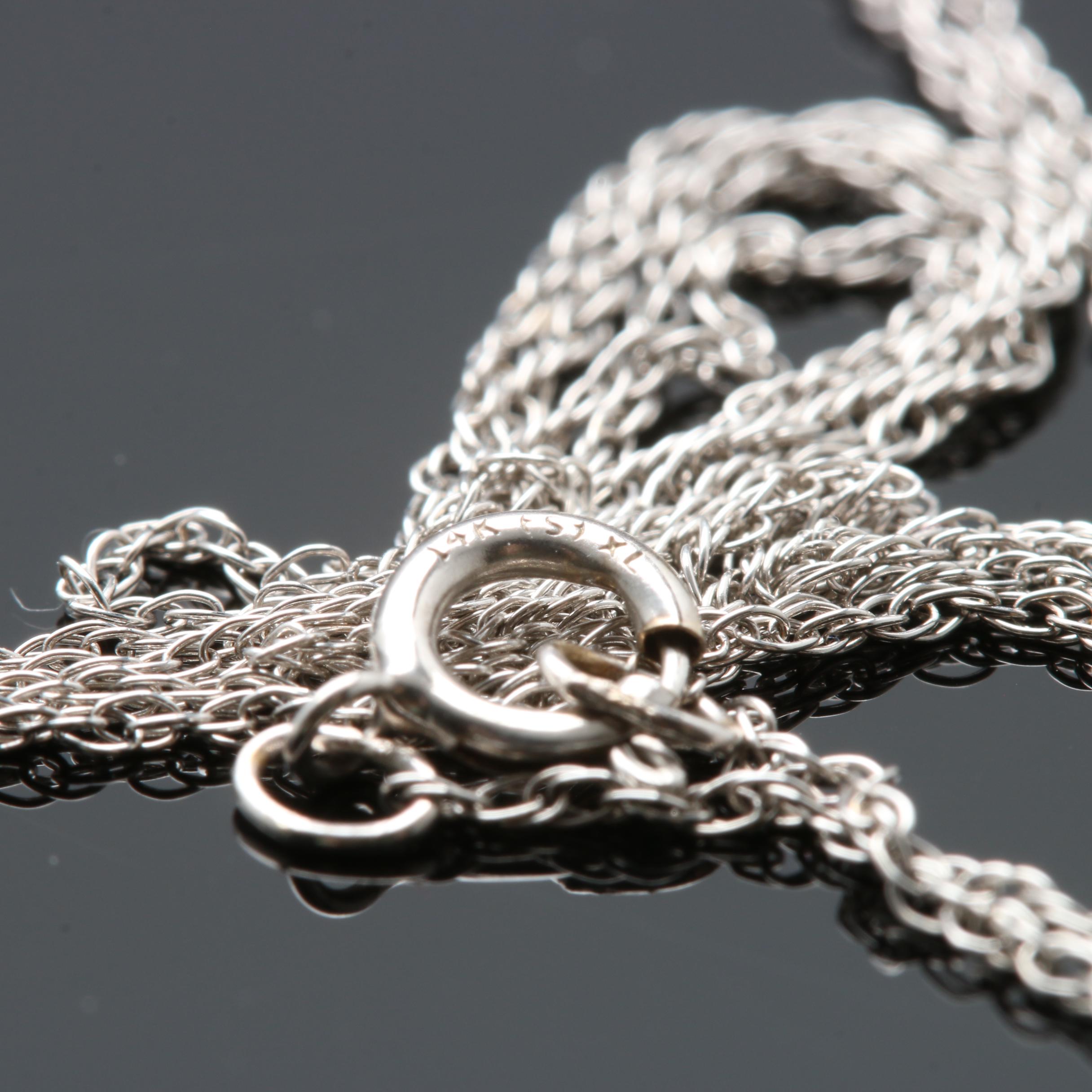 14K White Gold Diamond Pendant Necklace