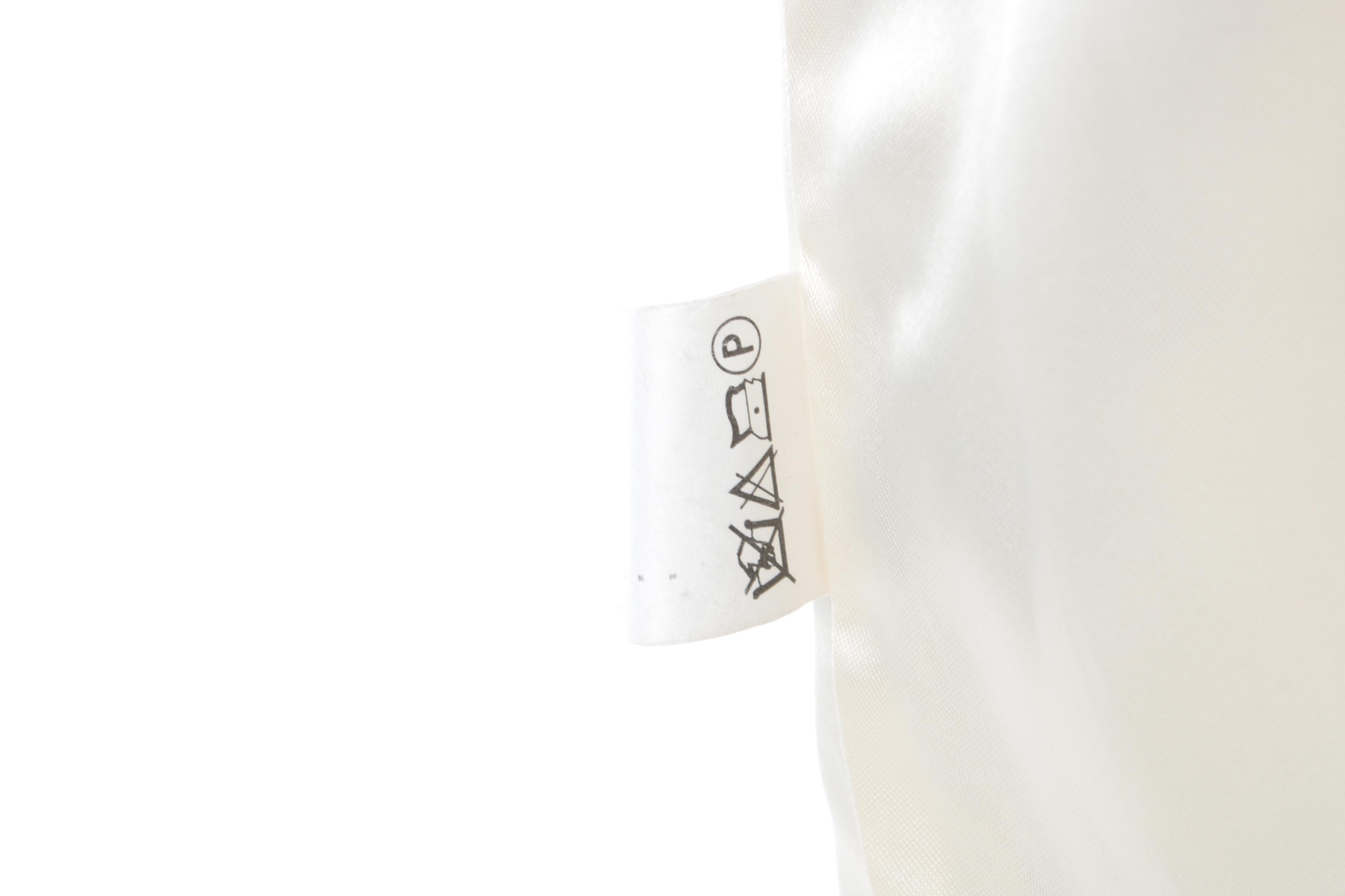 Women's Shock Italian Lattice Fringe Satin Robe with Embroidered Foliate Scrolls