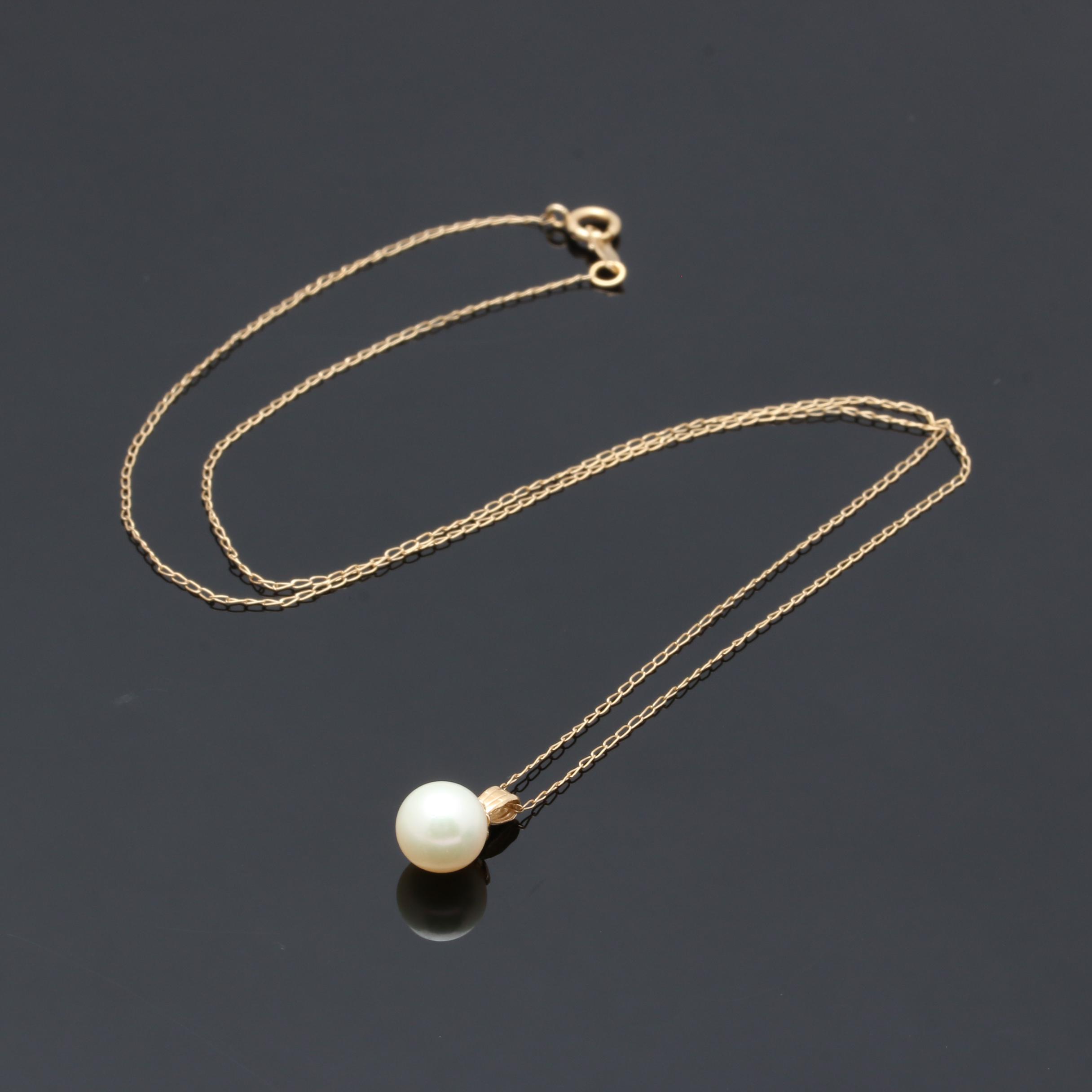 14K Yellow Gold Cultured Pearl Pendant Necklace