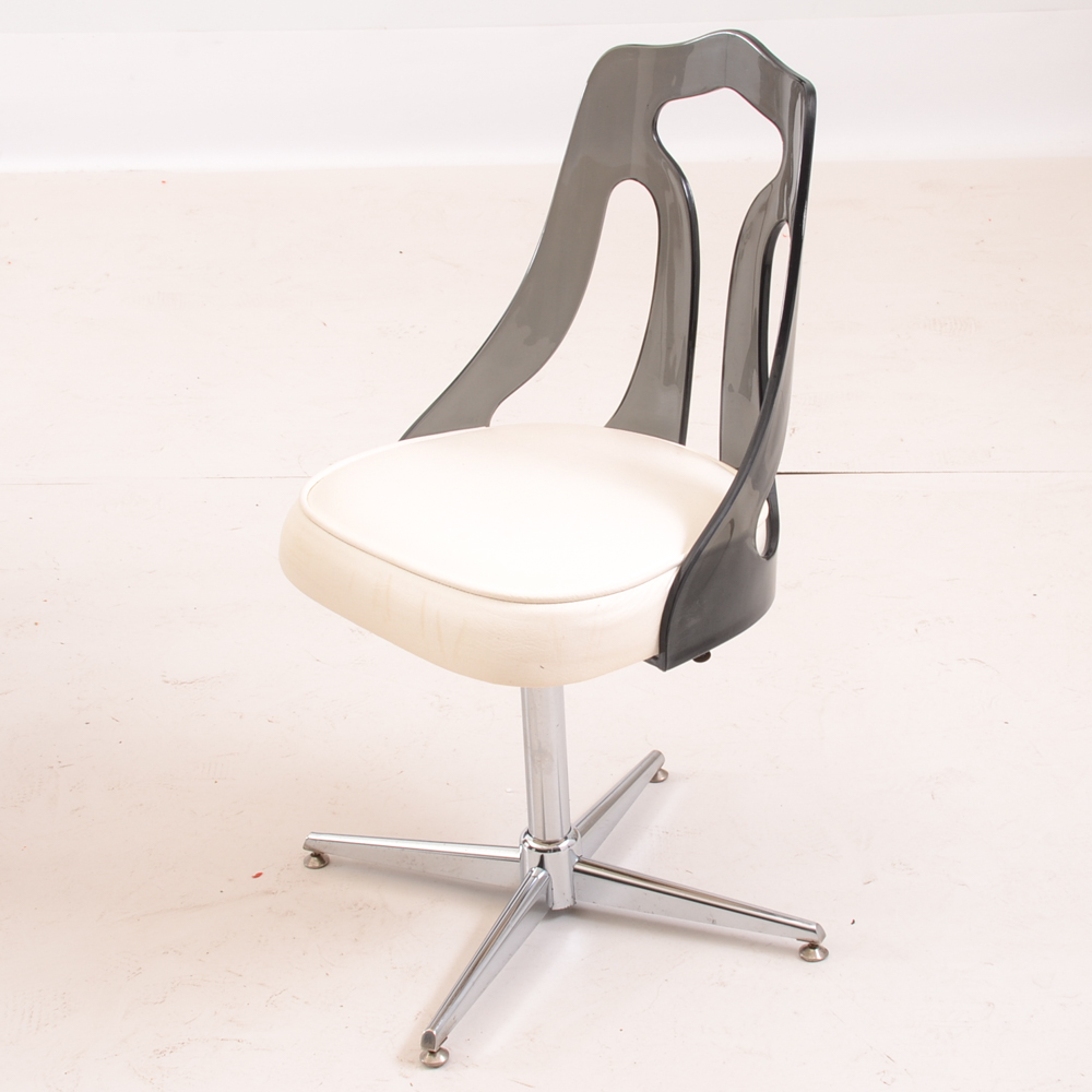 Coaster "Victoria" Leather Sofa