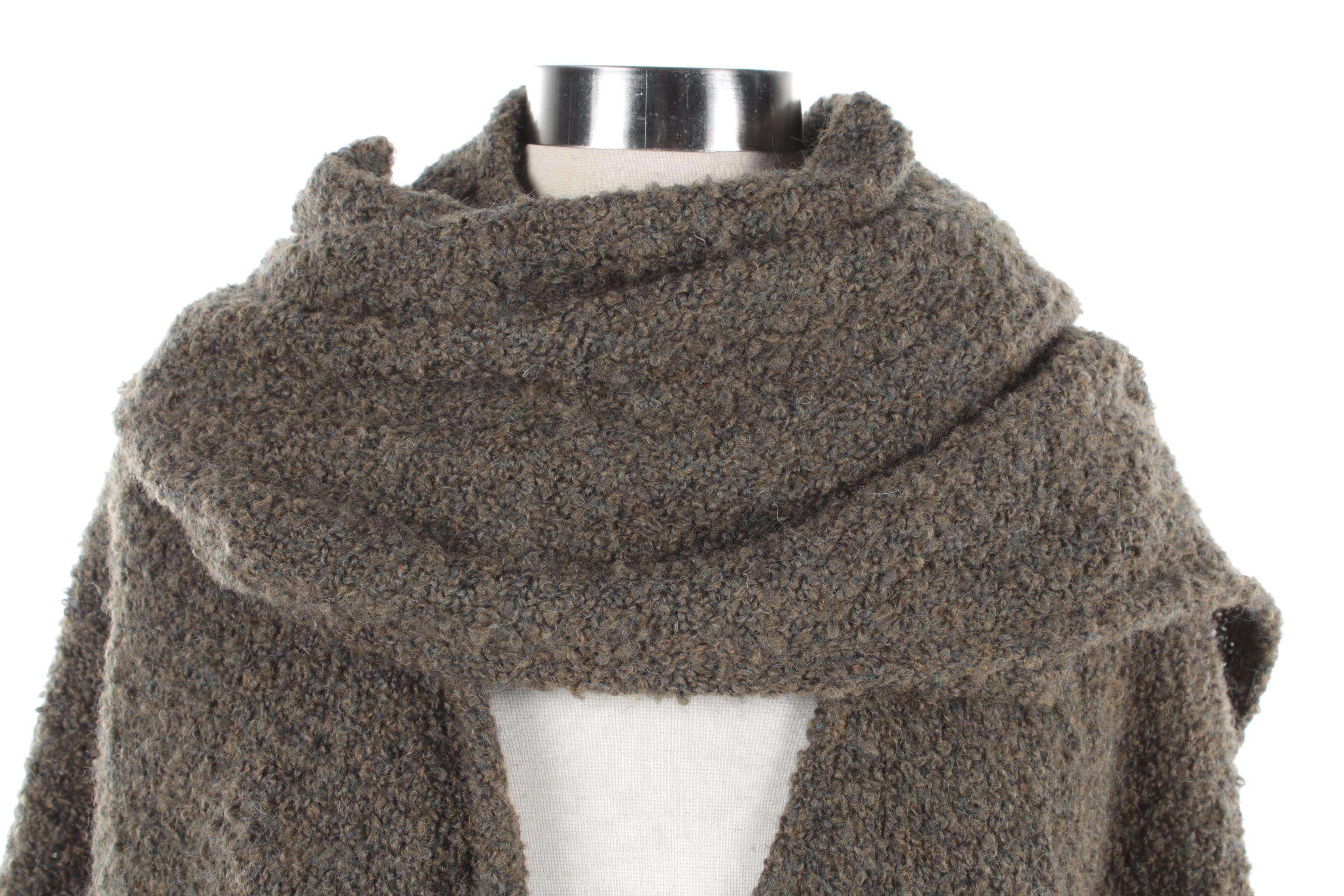 Women's Weave O' The Irish Olive Green Knit Wrap