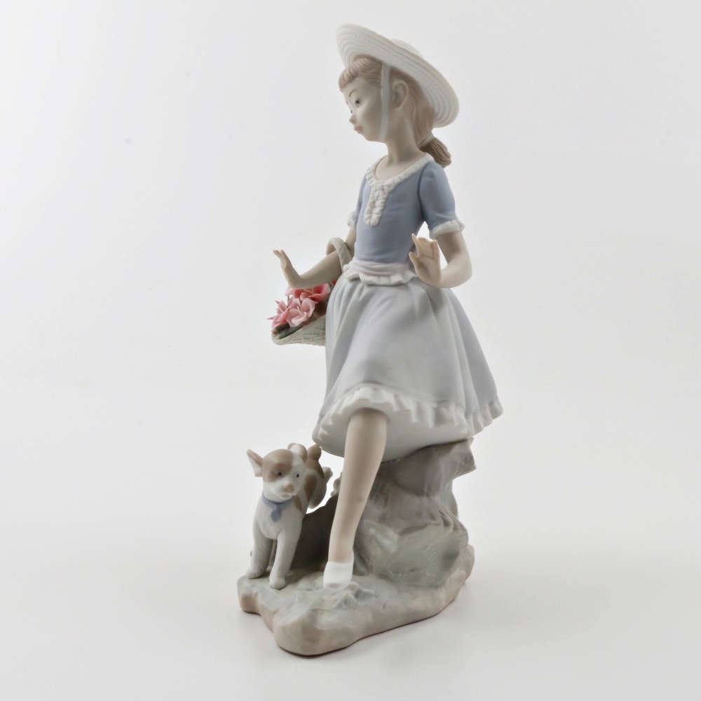 Lladro "Mirth In The Country" Porcelain Figurine