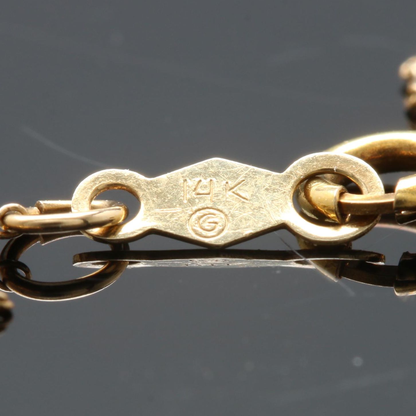 14K Yellow Gold Cultured Pearl Bow Necklace