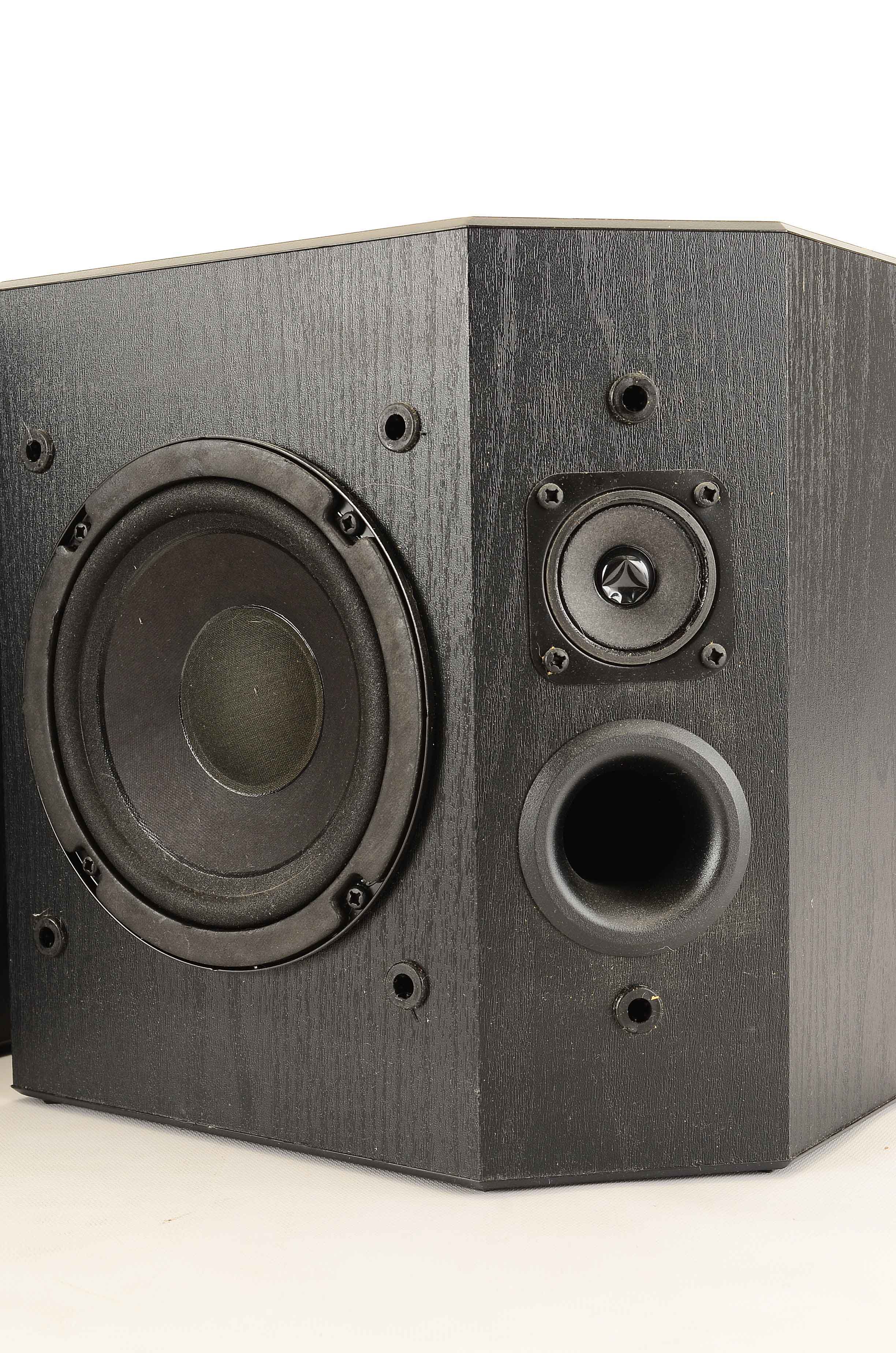 Bose 2001 Series Direct Reflecting Bookshelf Speakers