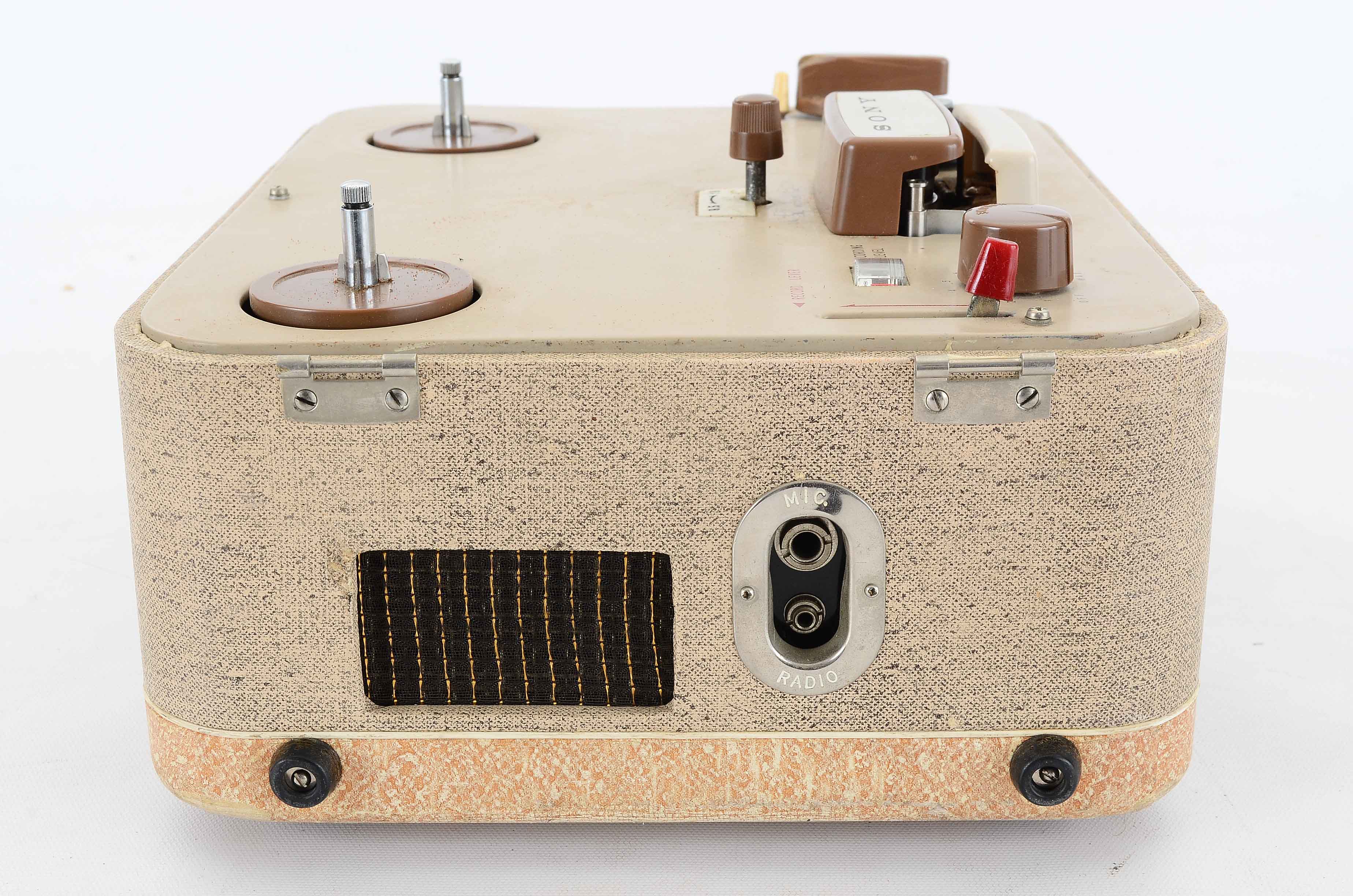 1950s Sony Model 101 Reel-To-Reel Taperecorder