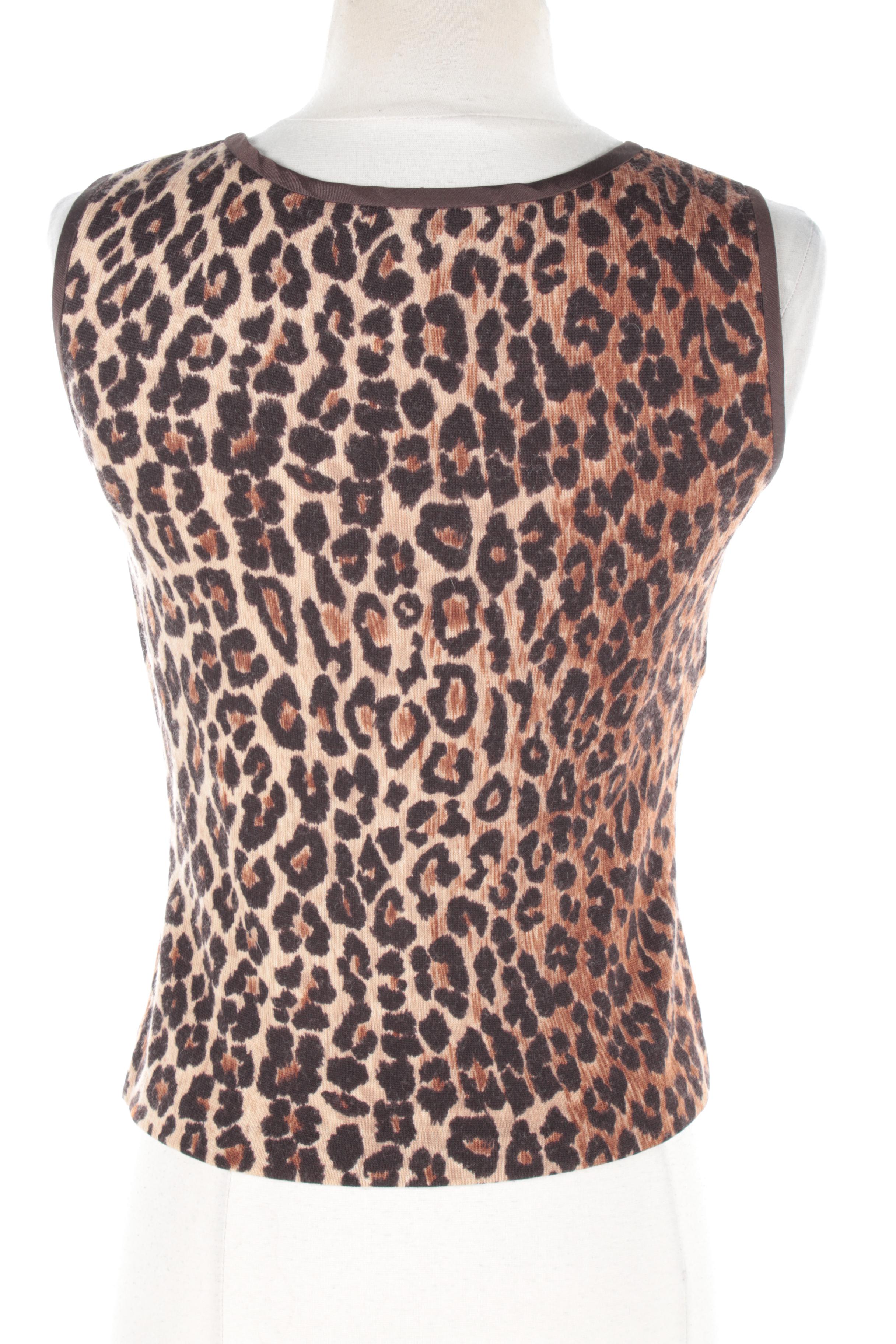 Dolce & Gabbana Leopard Print Sweater Set