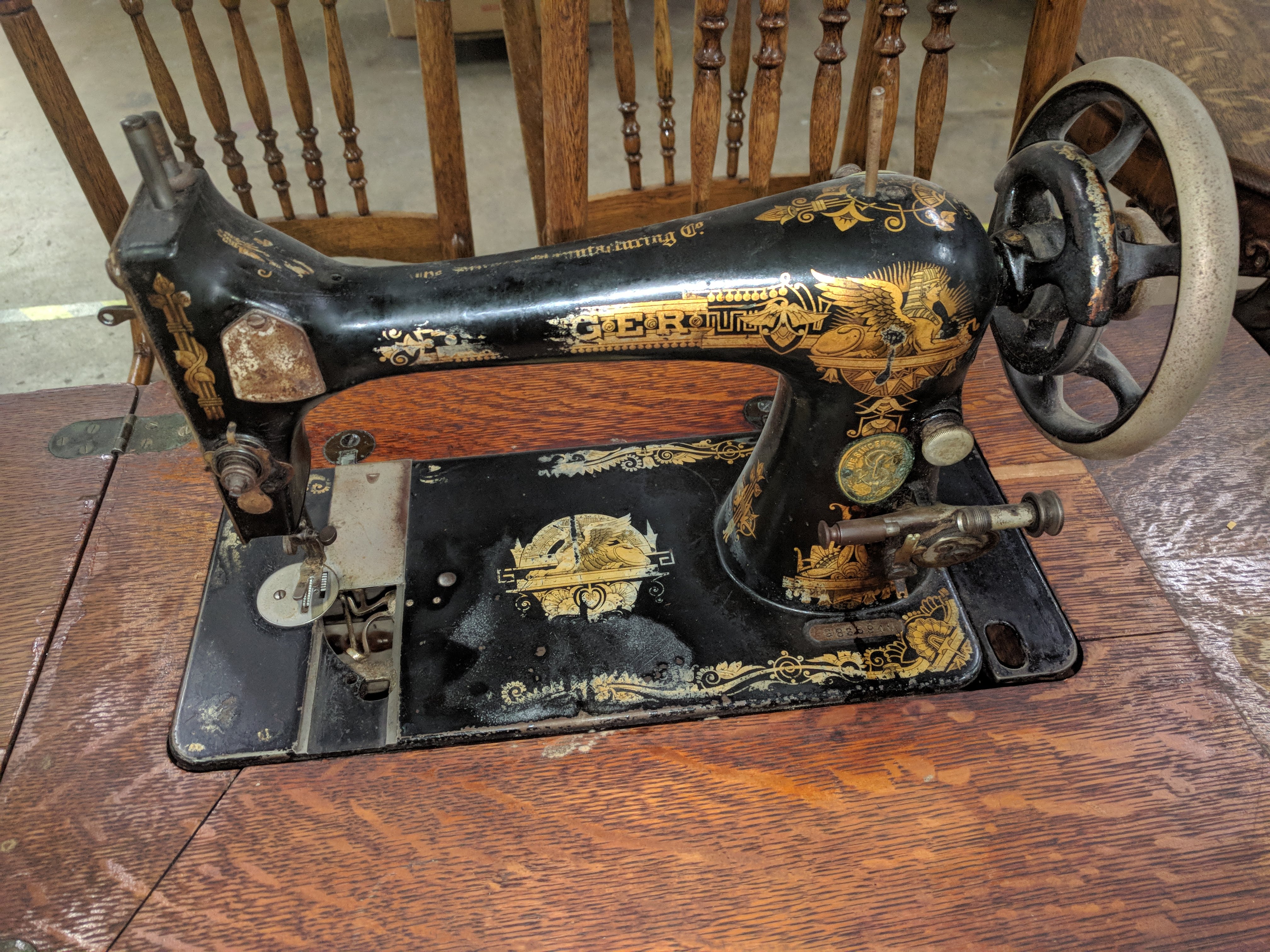 Antique Singer Treadle Sewing Machine