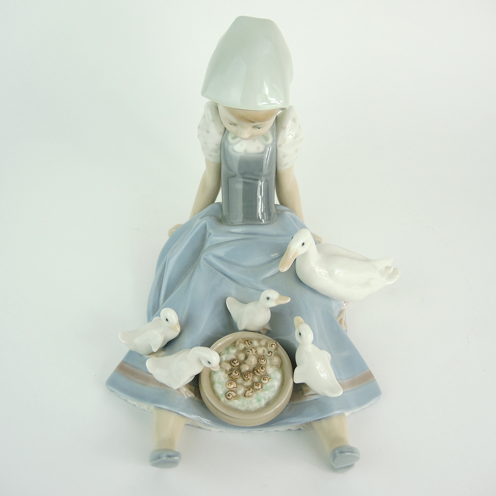 Lladró "My Hungry Brood" Porcelain Figurine