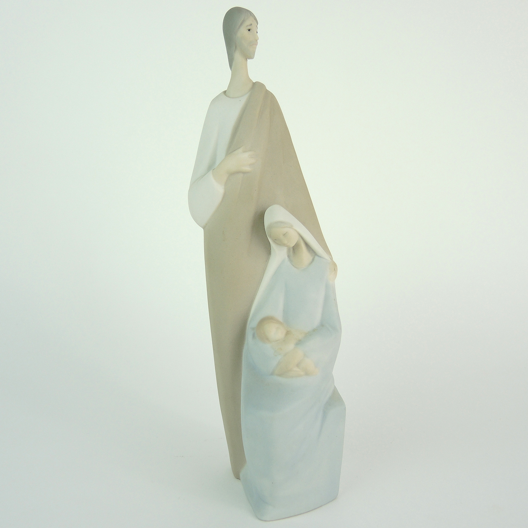 Lladró "Holy Family" Porcelain Figurine