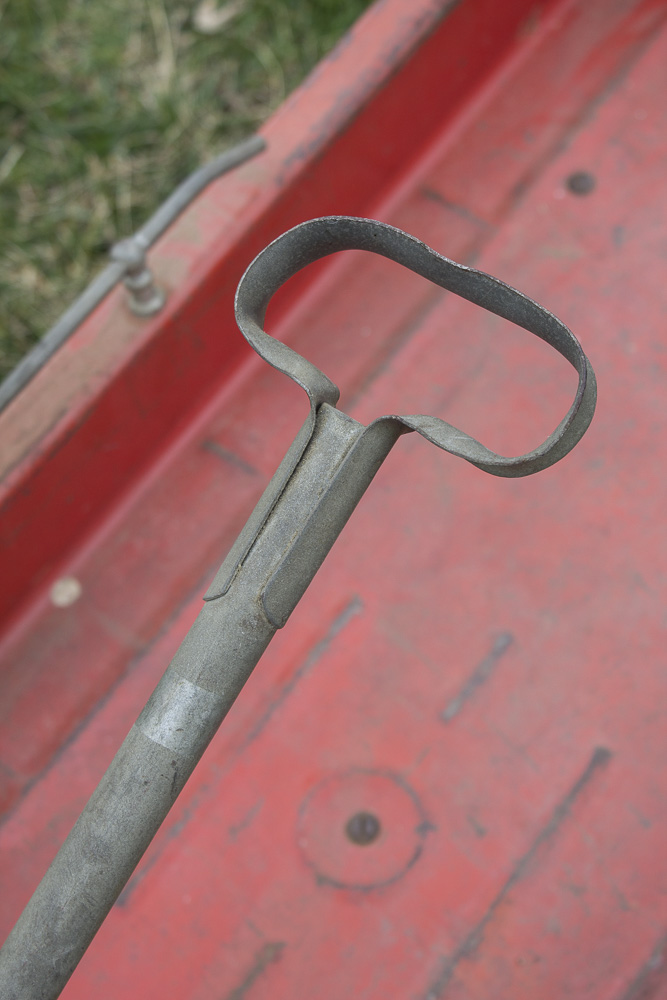 Vintage Toy Metal Greyhound Wagon