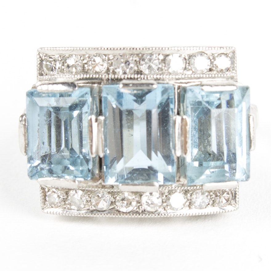 18K White Gold Aquamarine and Diamond Ring