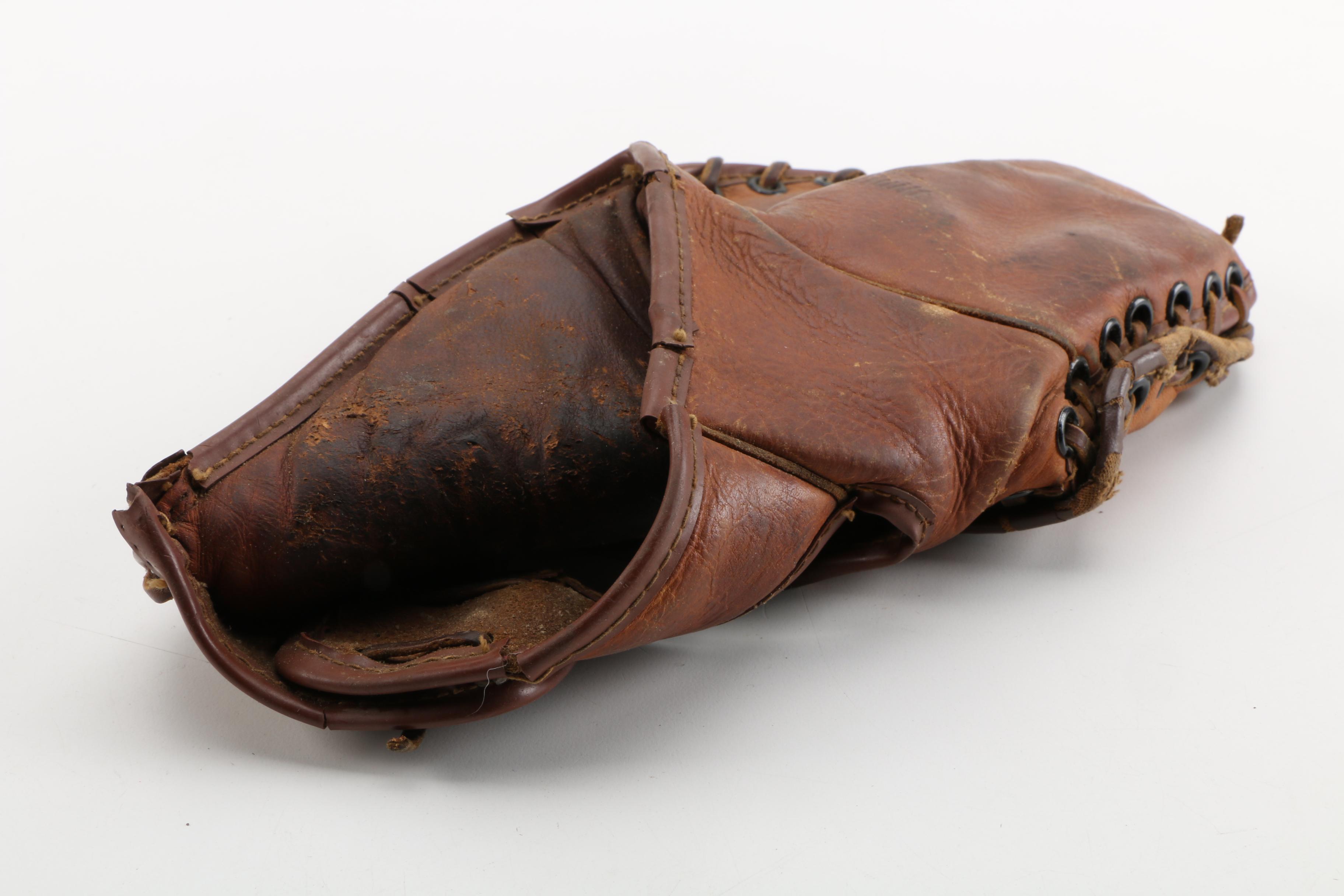 Vintage Hutch Cincinnati Baseball Glove