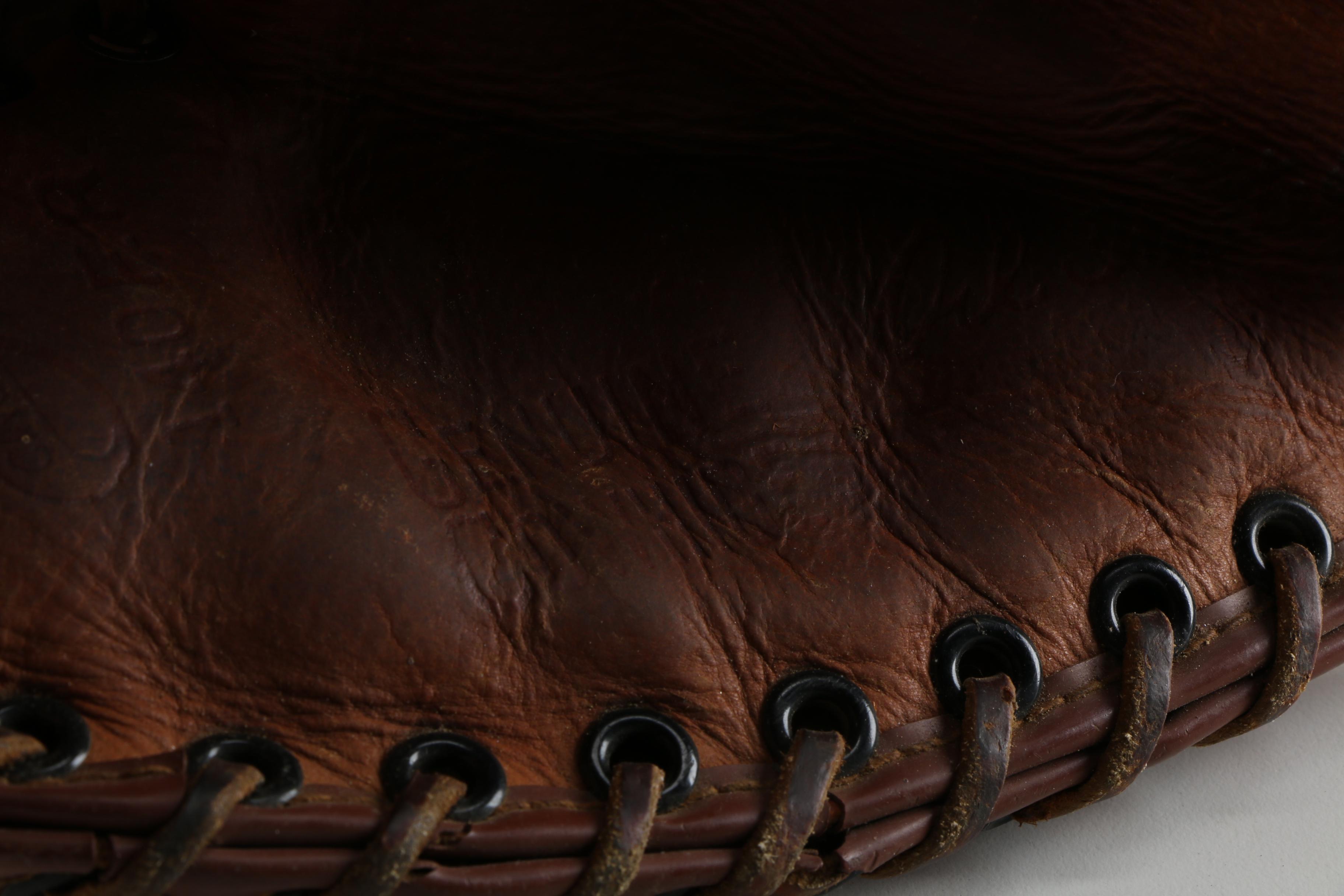 Vintage Hutch Cincinnati Baseball Glove